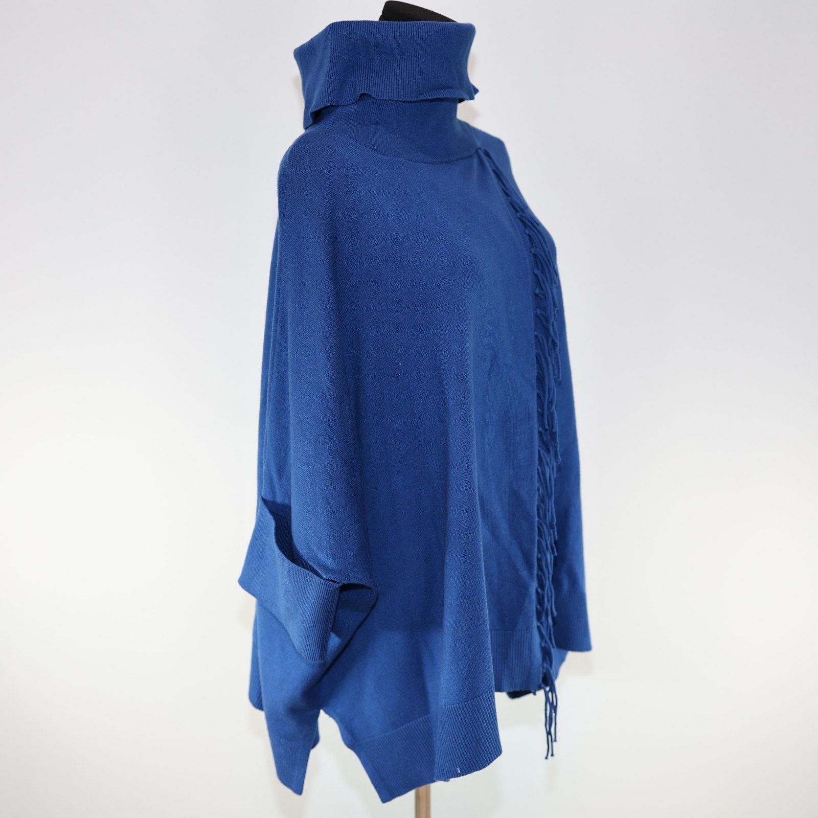 Chicos CHICO'S Fringe Cowl Neck Cashmere Blend Poncho Sz L/XL $119 Size XL / US 12-14 / IT 48-50 - 4 Thumbnail
