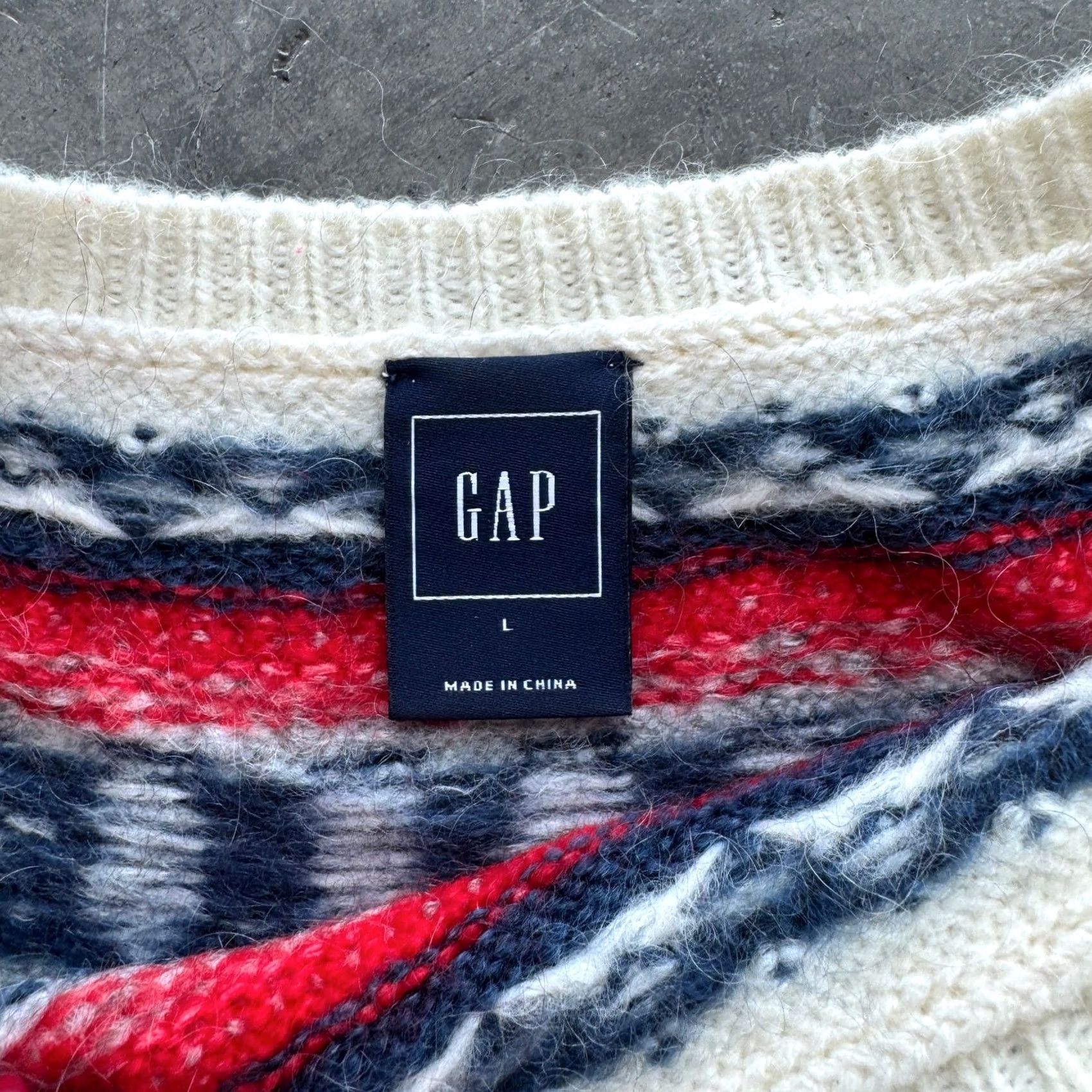 Gap VINTAGE GAP Winter Cream Navy Pullover Crewneck Longsleeve Sweater Large Women L" Size L / US 10 / IT 46 - 3 Thumbnail