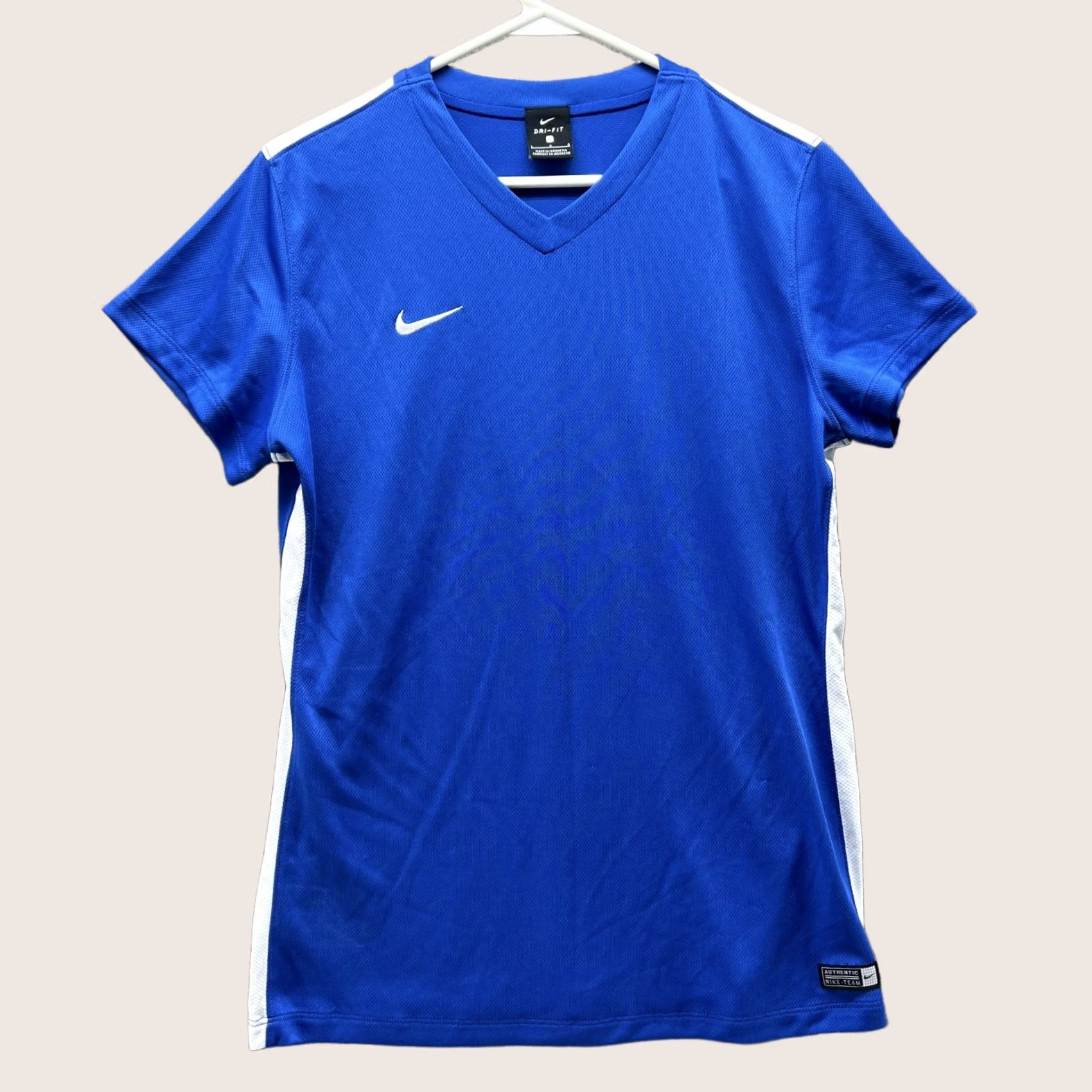 Nike Nike Shirt Women Large Royal Blue White Dri-Fit V-Neck T-Shirt Casual Short Sleeve Size L / US 10 / IT 46 - 1 Thumbnail