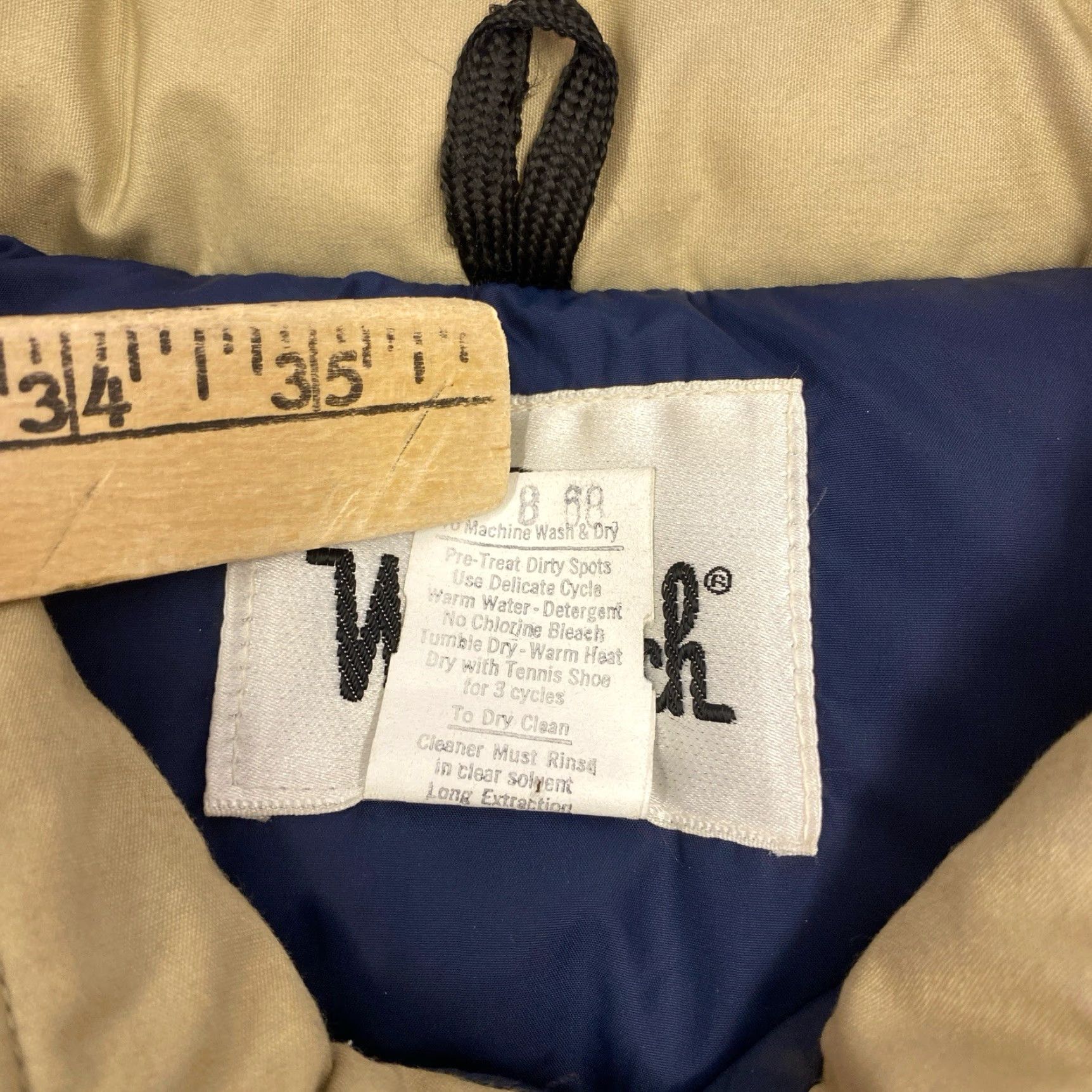 Vintage VINTAGE Woolrich Goose Down Puffer Vest Mens Large Beige Woolrich Goose Down Puffer Vest Mens Large Beige Size US L / EU 52-54 / 3 - 4 Thumbnail