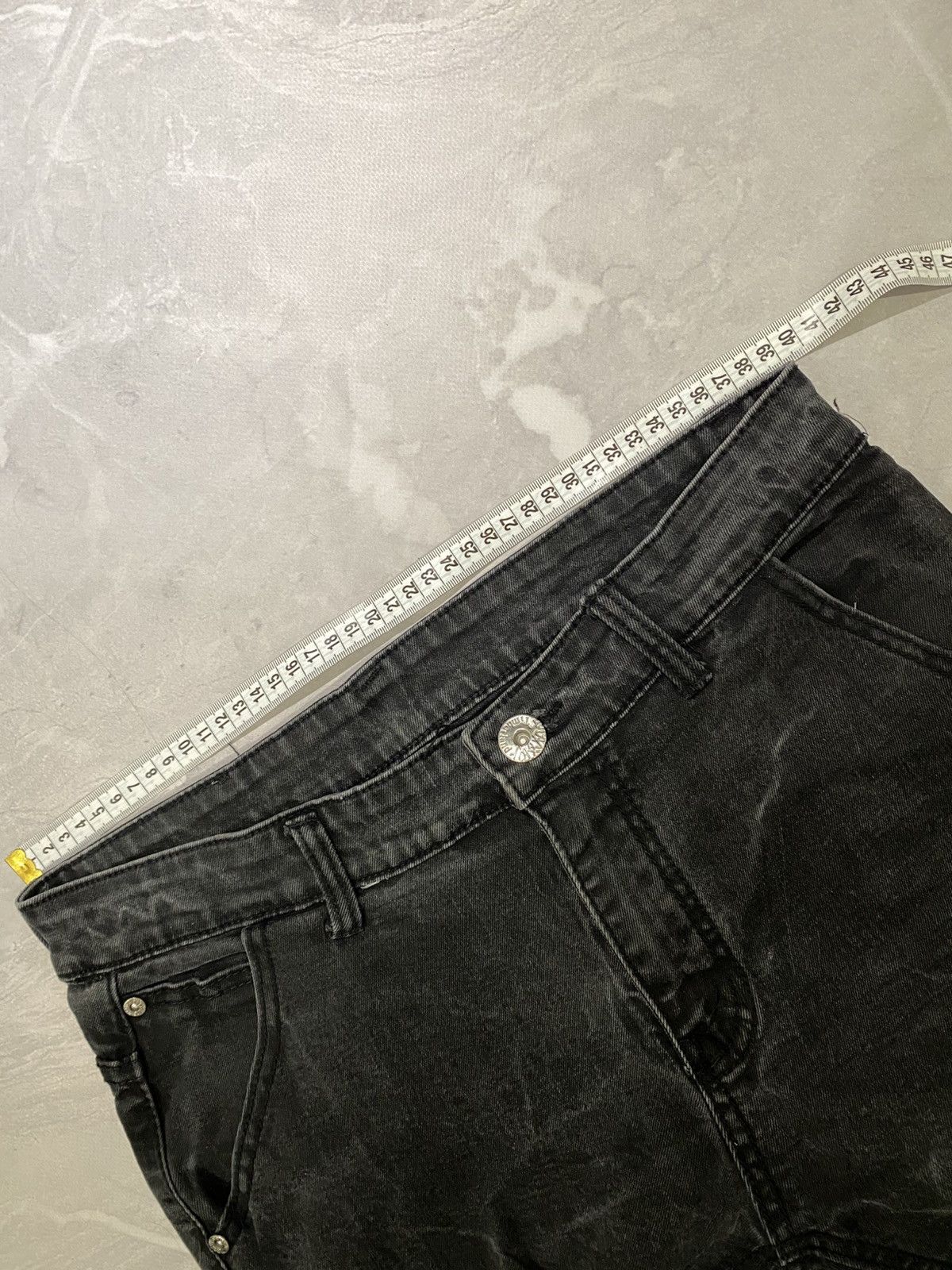 Vintage Black Distressed Skinny Fit Jeans Y2K Size US 31 - 14 Thumbnail