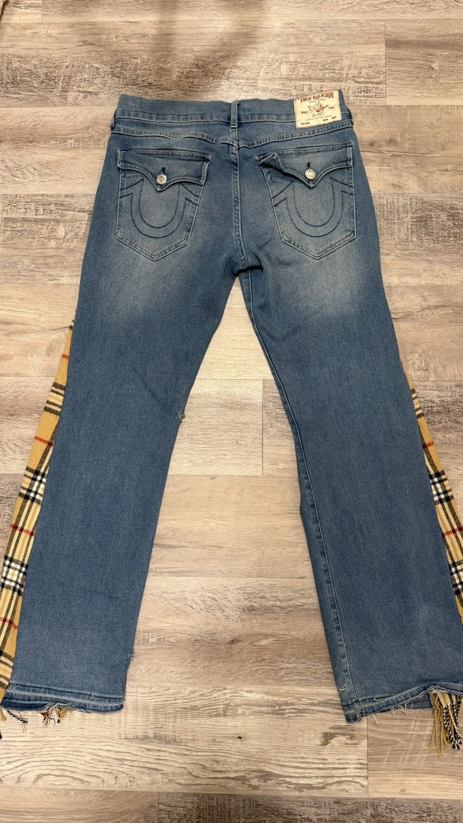 True Religion Custom Burberry Scarf Straight True Religion Jeans Size US 34 / EU 50 - 1 Thumbnail