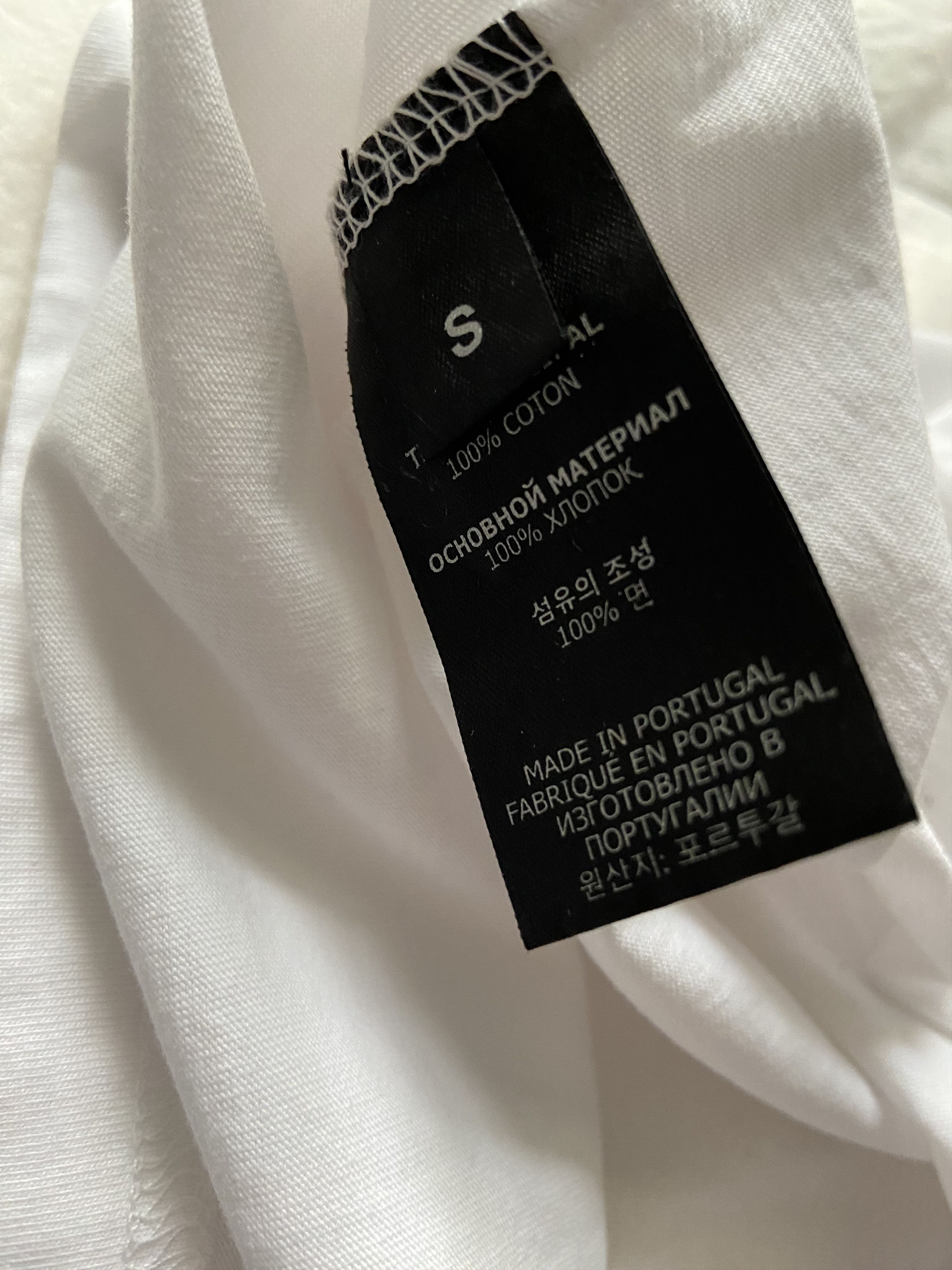 Vetements Vetements Unicorn Tshirt Size US S / EU 44-46 / 1 - 8 Thumbnail