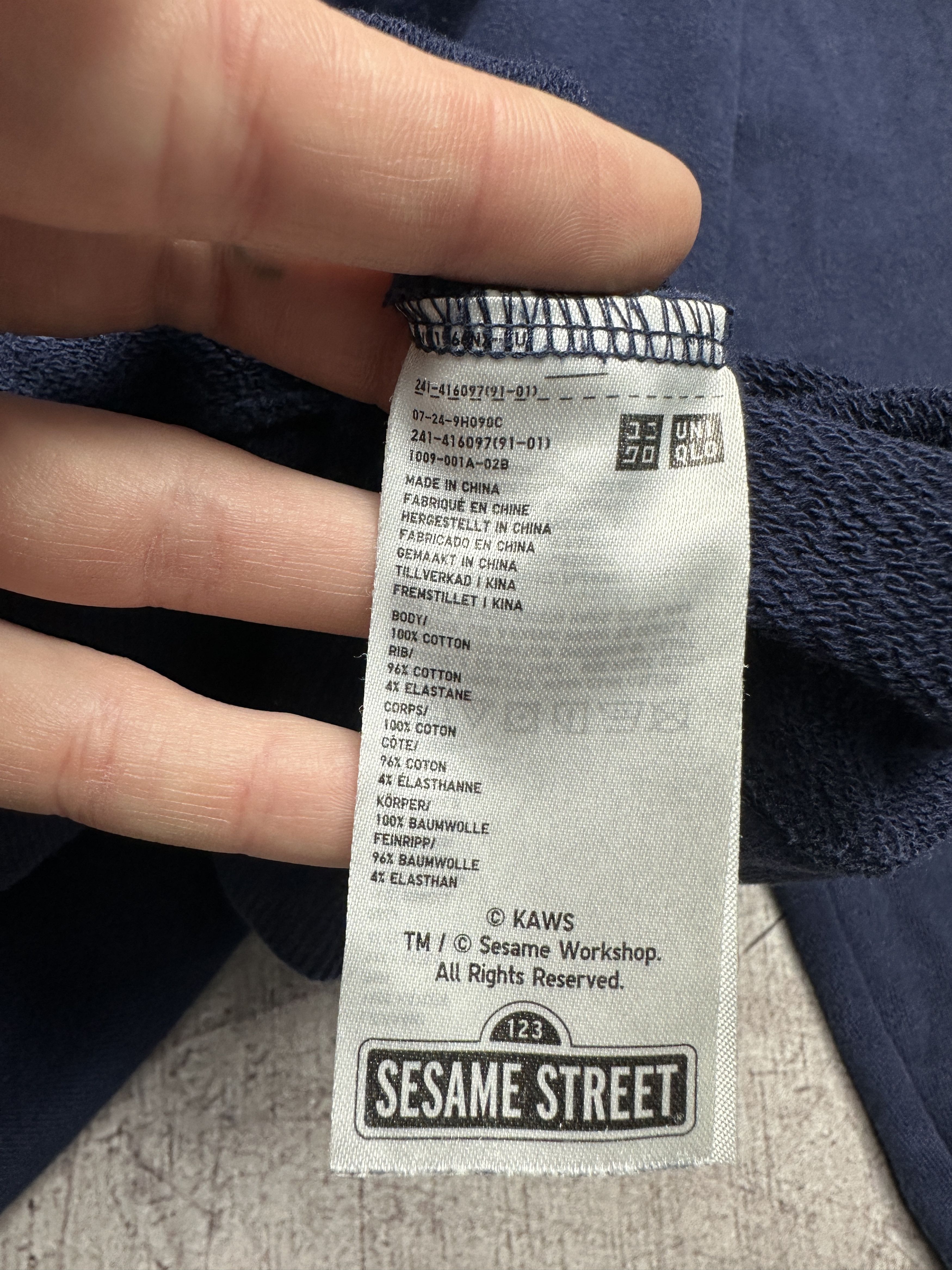 Kaws × Uniqlo Uniqlo Kaws Sesame Street Mens Hoodie Size US XXL / EU 58 / 5 - 7 Thumbnail
