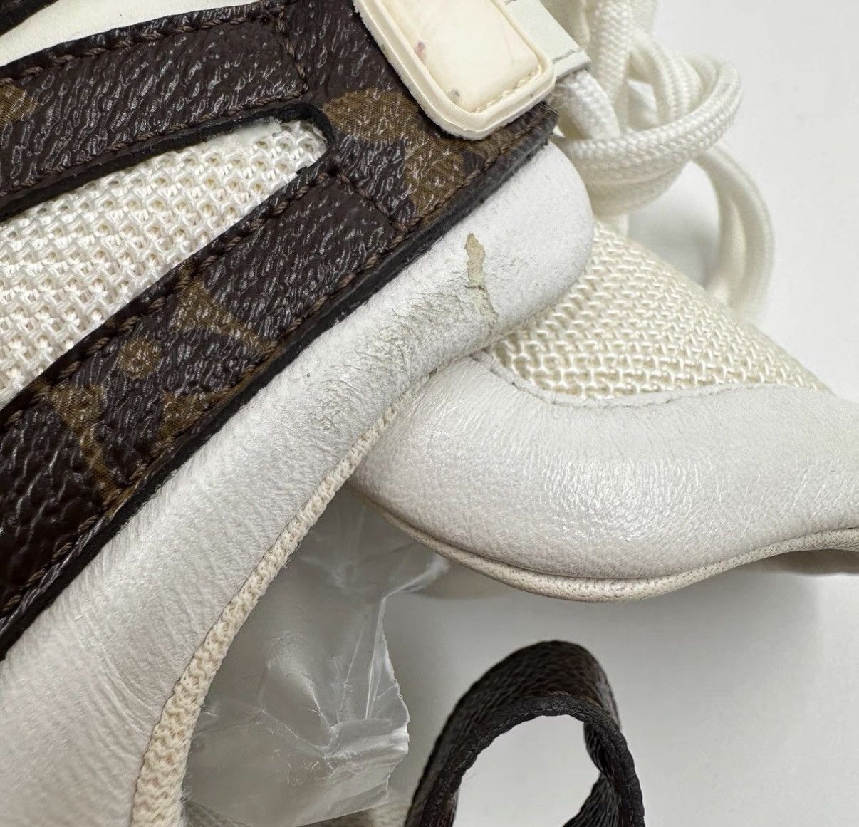 Louis Vuitton Louis Vuitton Archlight Classic Monogram Sneakers K12 Size US 9 / IT 39 - 7 Thumbnail