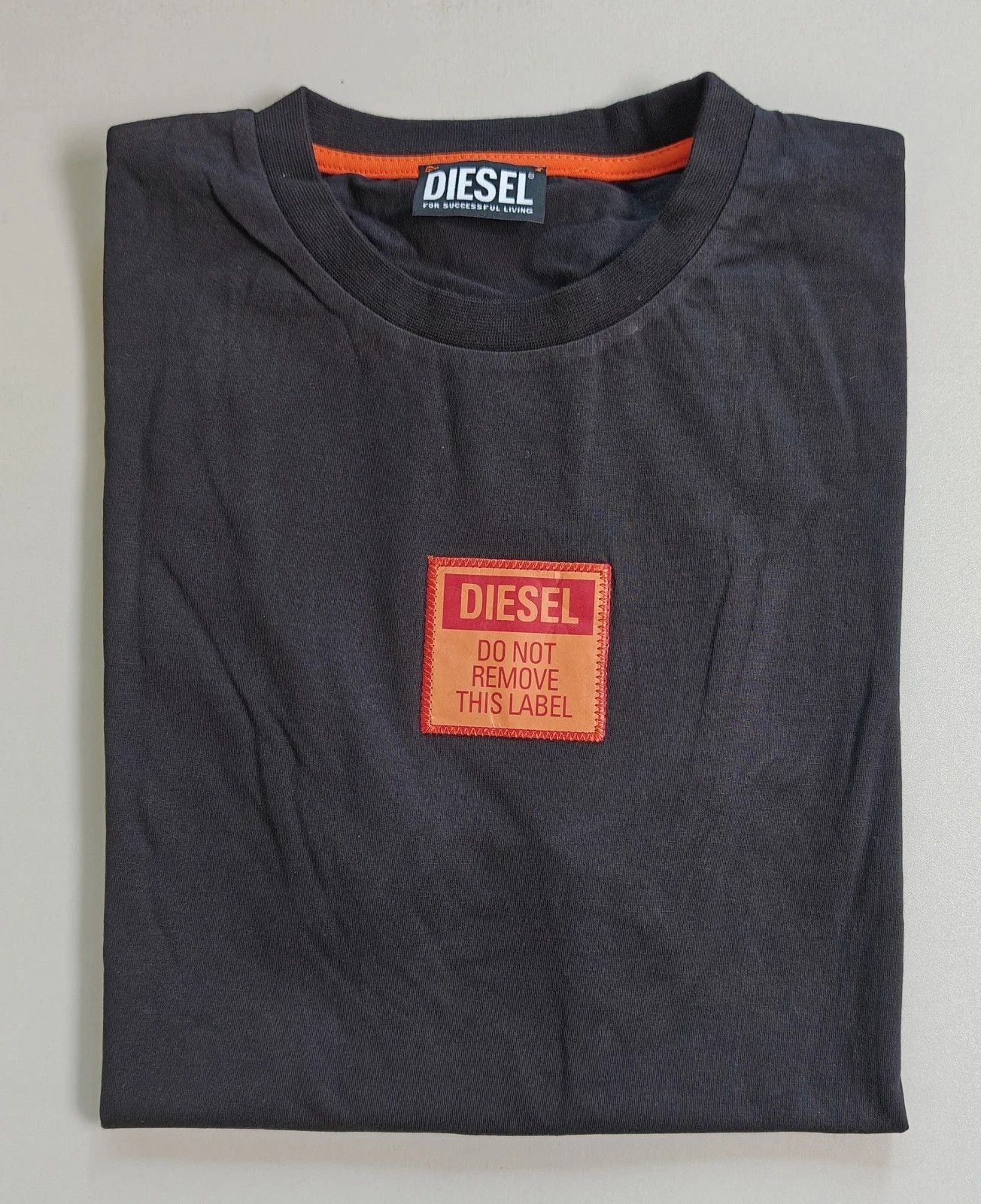 Diesel DIESEL Black T-Shirt With Logo Patch T 4116 Size US L / EU 52-54 / 3 - 1 Thumbnail