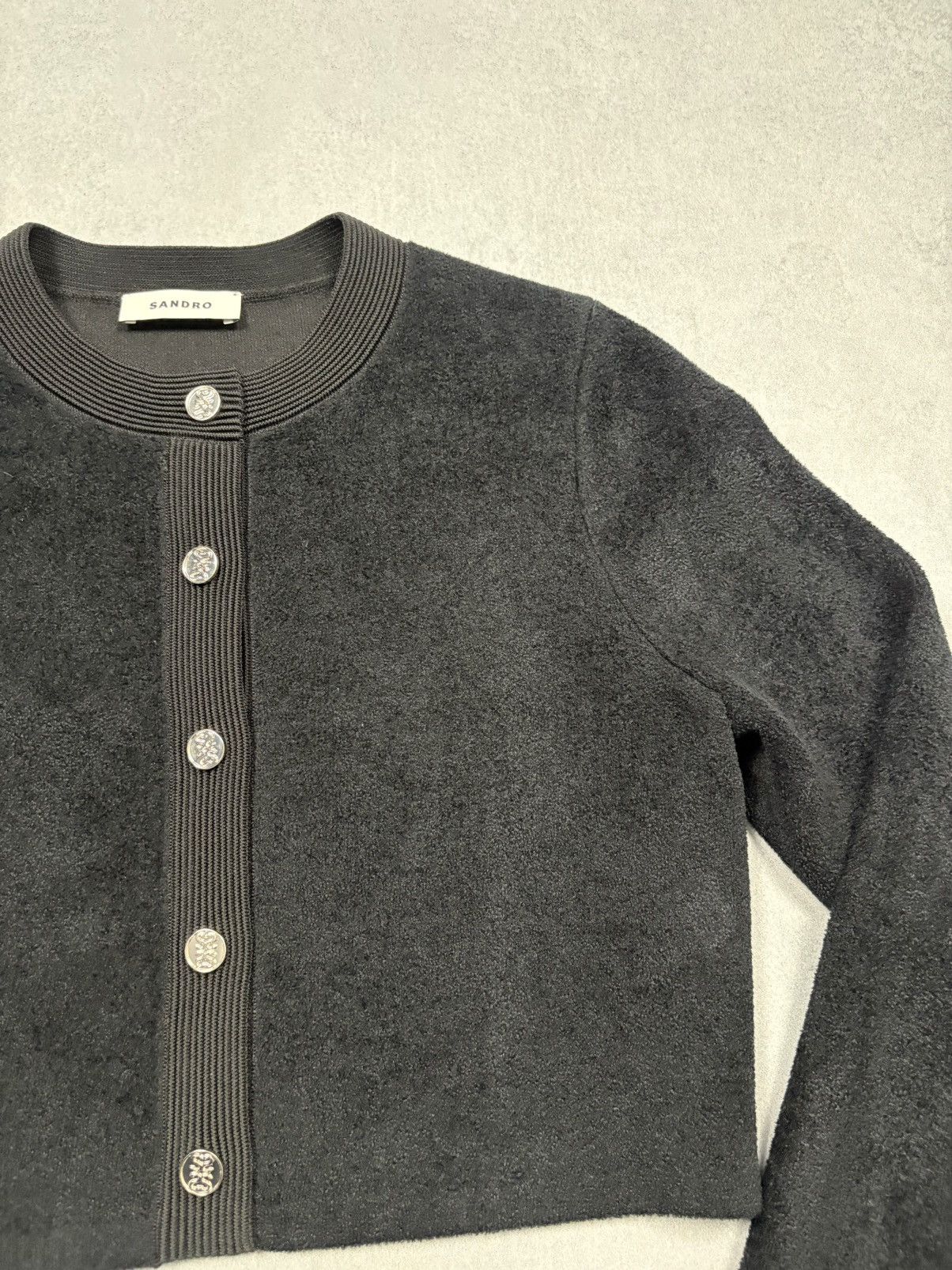 Sandro Sandro Paris Cropped Knit Cardigan Black Rare Gold Button S Size S / US 4 / IT 40 - 4 Thumbnail
