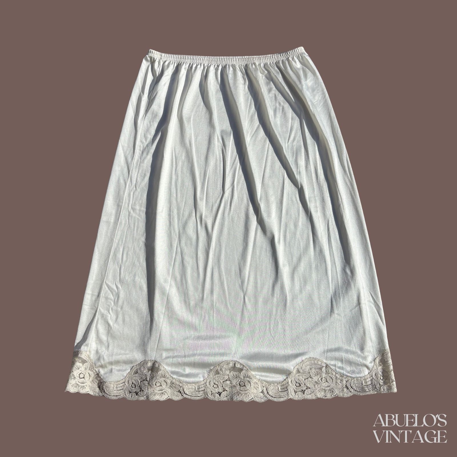 Vintage VTG Half Slip | Vanity Fair White Nylon | Balletcore Size 26" / US 2 / IT 38 - 2 Thumbnail