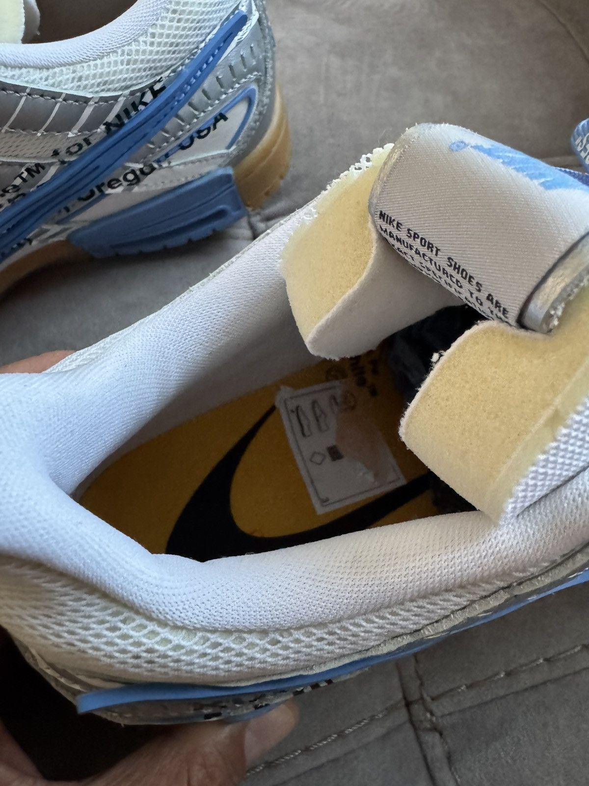 Off-White NIKE X OFF-WHITE DUNK UNC sz US9 UK8 only tried on see phot Size US 9 / EU 42 - 12 Thumbnail