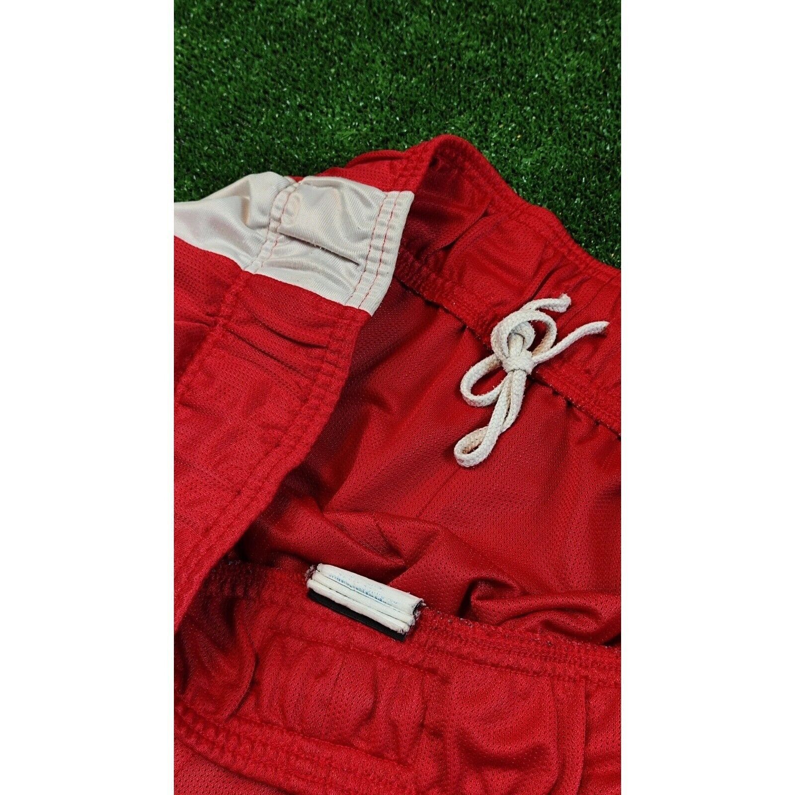 Champion VINTAGE Chicago Bulls Champion Shorts Adult XXL NBA Size US 42 / EU 58 - 11 Thumbnail