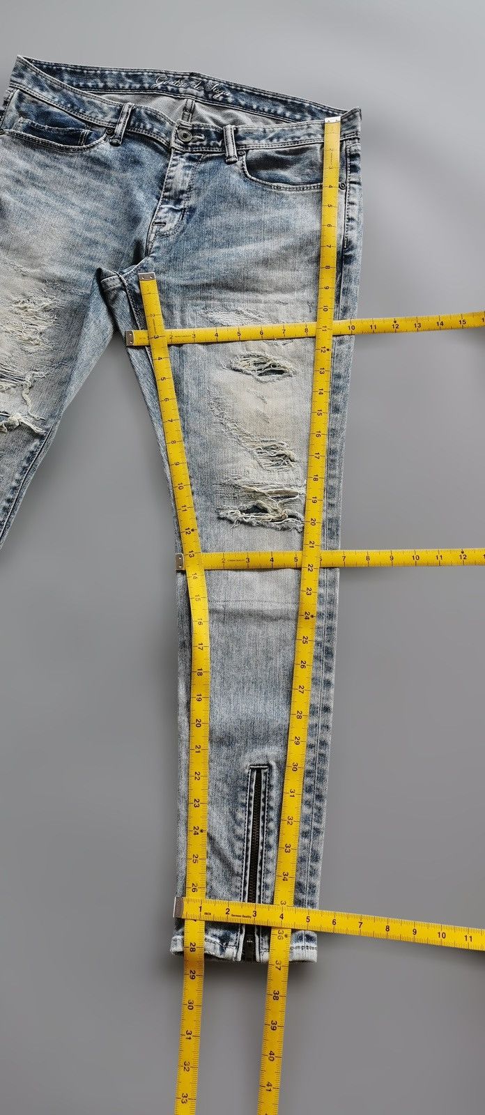 GOSTAR DE FUGA Go Star de Fuga Distressed Denim Jean Zipper Slit Hem Grunge Size US 33 - 13 Thumbnail