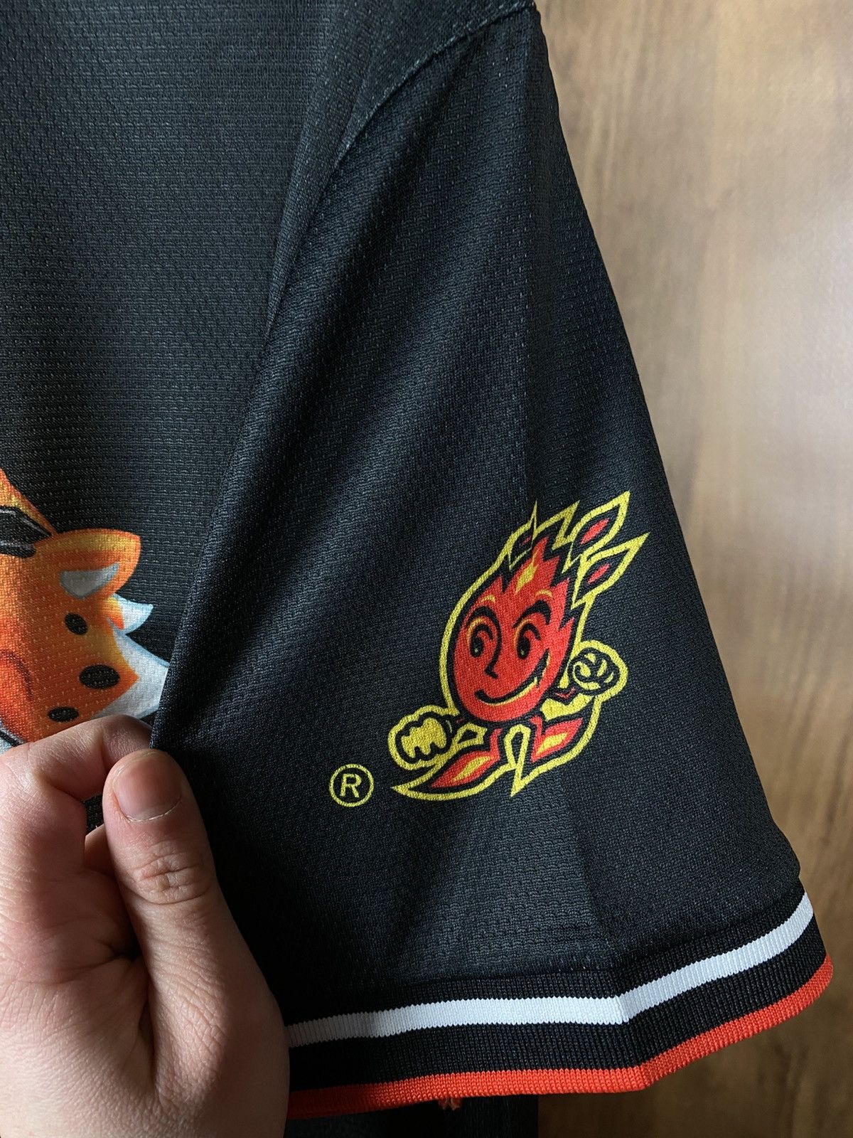 Vintage 🍜Vintage T-Shirt Cheetos Flamin Hot Fire Overprint Logo Tee🍜 Size US XS / EU 42 / 0 - 9 Thumbnail