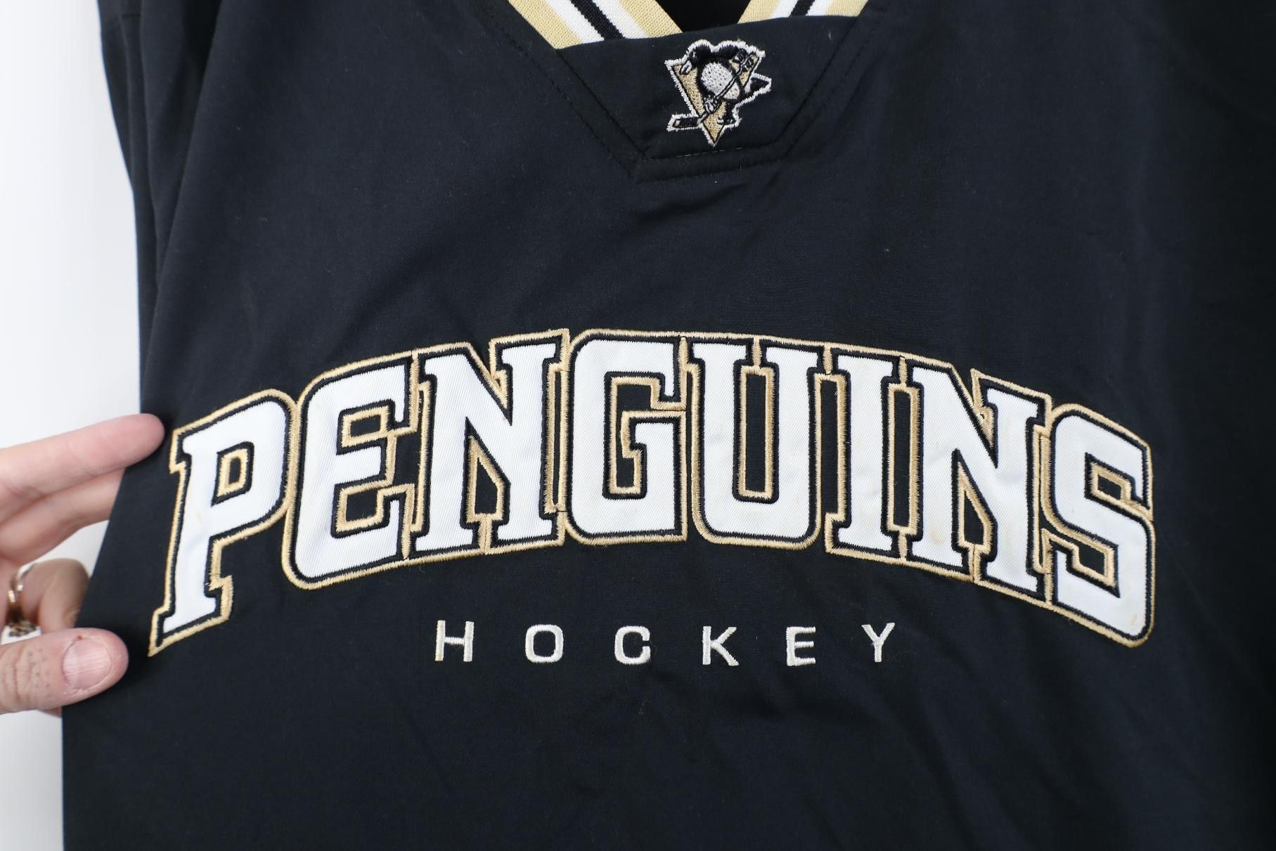 Reebok Vintage Reebok Penguins Hockey Pullover Windbreaker Jacket Size US XXL / EU 58 / 5 - 5 Thumbnail