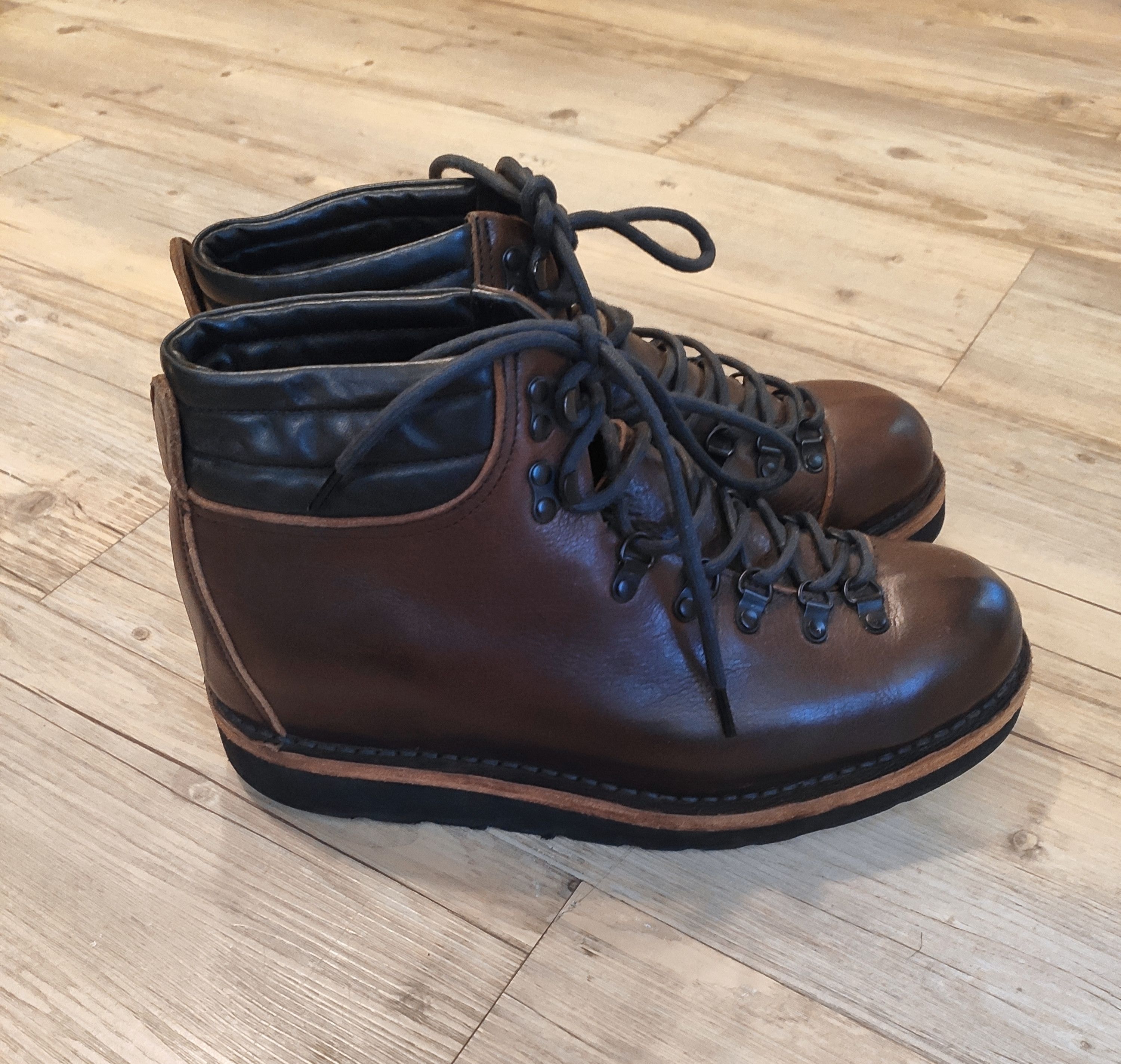 Maison MIHARA YASUHIRO Giant trekking boots.Like Visvim or Rick Owens Size US 10 / EU 43 - 5 Thumbnail