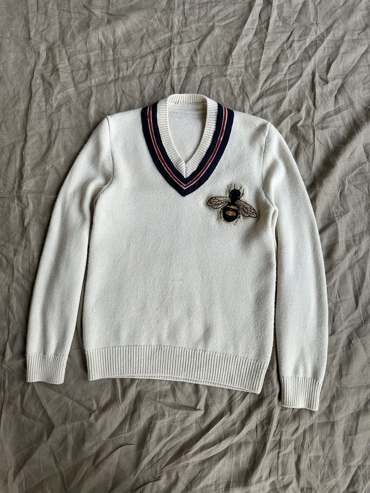 image of Gucci V Neck Embroidered Bee College Wool Sweater 5716Ac in Cream, Men's (Size Medium)