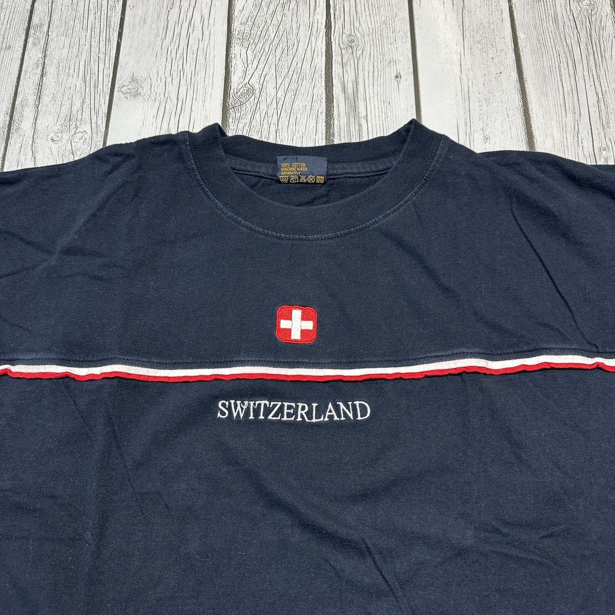 Vintage Vintage Switzerland tee Size US XL / EU 56 / 4 - 3 Thumbnail