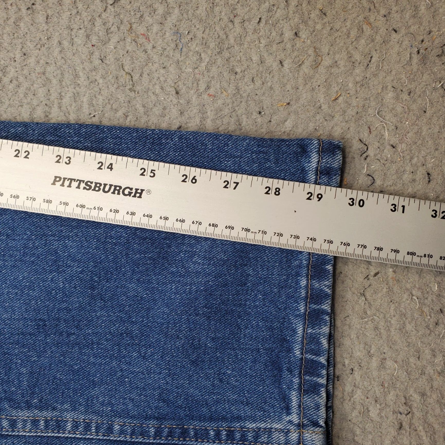 Wrangler Wrangler Mens Jeans 36 Blue Denim Rugged Wear Work Straight Relaxed Fit 1035001AL Regular Size 36 Blue Denim Mens Jeans Size US 36 / EU 52 - 5 Thumbnail