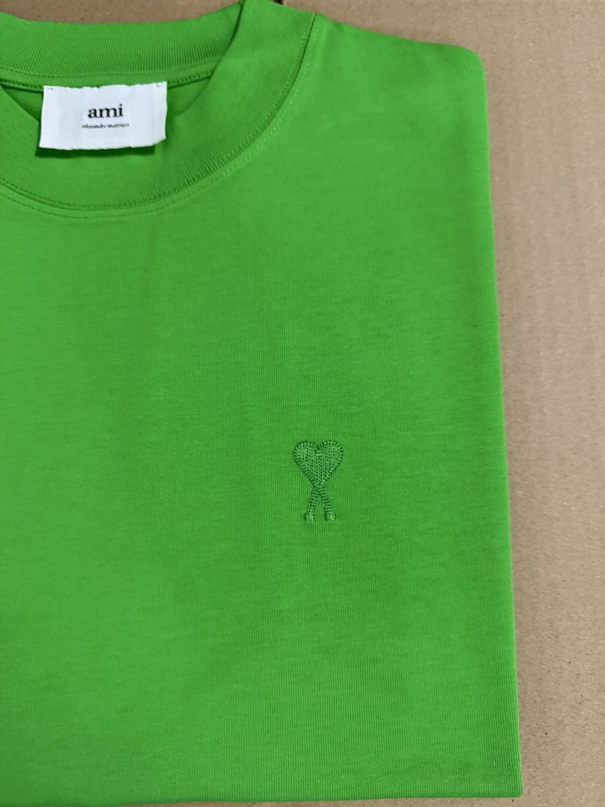 AMI Ami Paris Tonal Heart T-Shirt NEW Size US XS / EU 42 / 0 - 2 Thumbnail