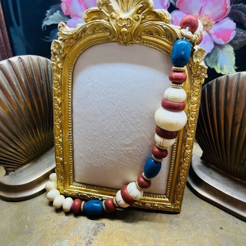 Vintage Vintage Chunky Acrylic Necklace Blue Red Cream Beaded 20" Size ONE SIZE - 6 Thumbnail