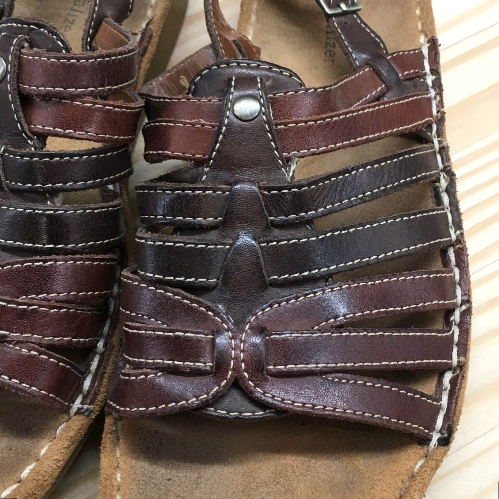 Naturalizer Naturalizer Sandals Womens 10 M Travis Slingback Strappy Brown Leather Casual Shoes Size US 10 / IT 40 - 7 Thumbnail