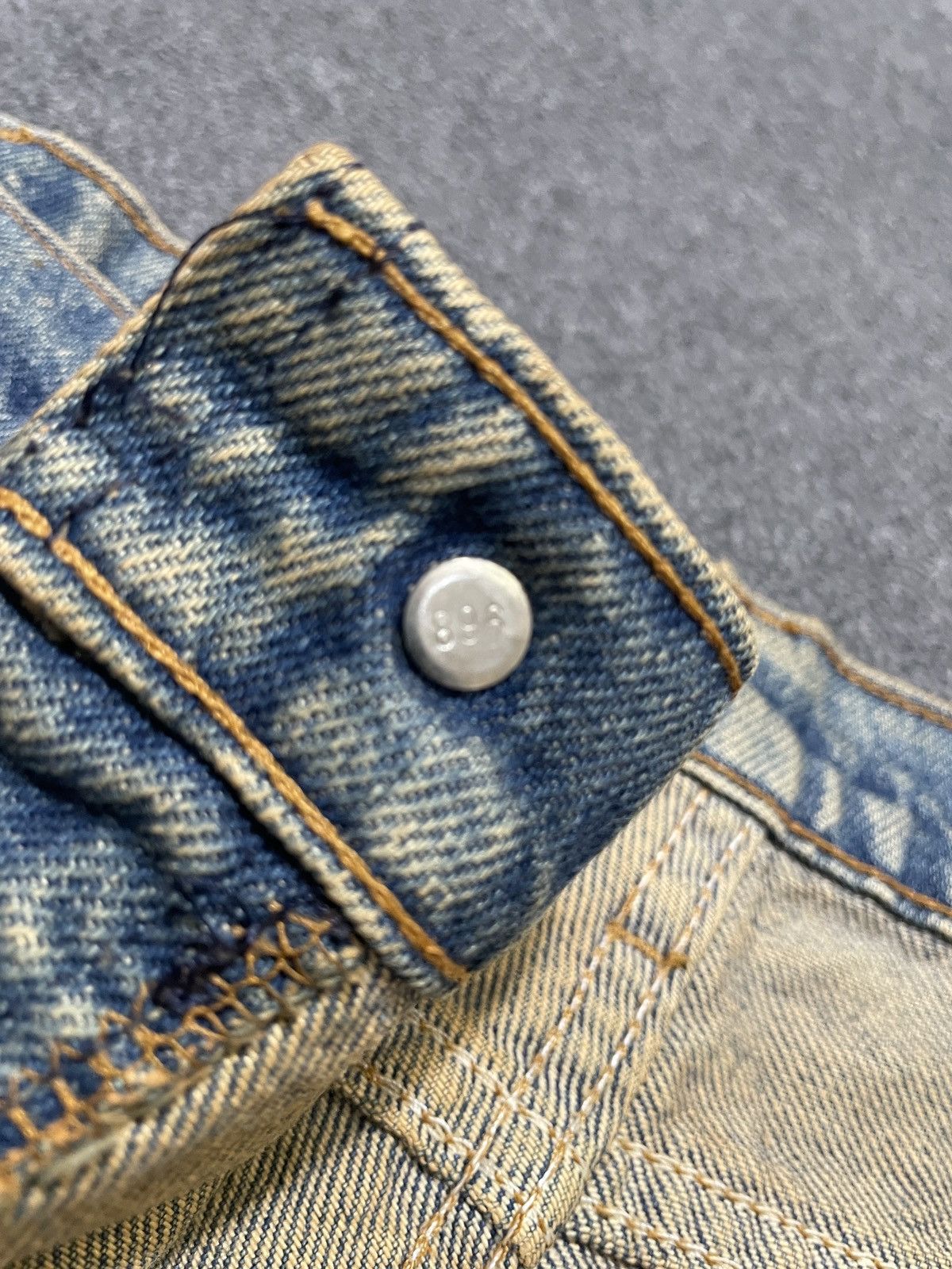 Levi's Levis Vintage 509 Orange Tab Distressed Jeans Leather Pocket Size US 34 / EU 50 - 11 Thumbnail