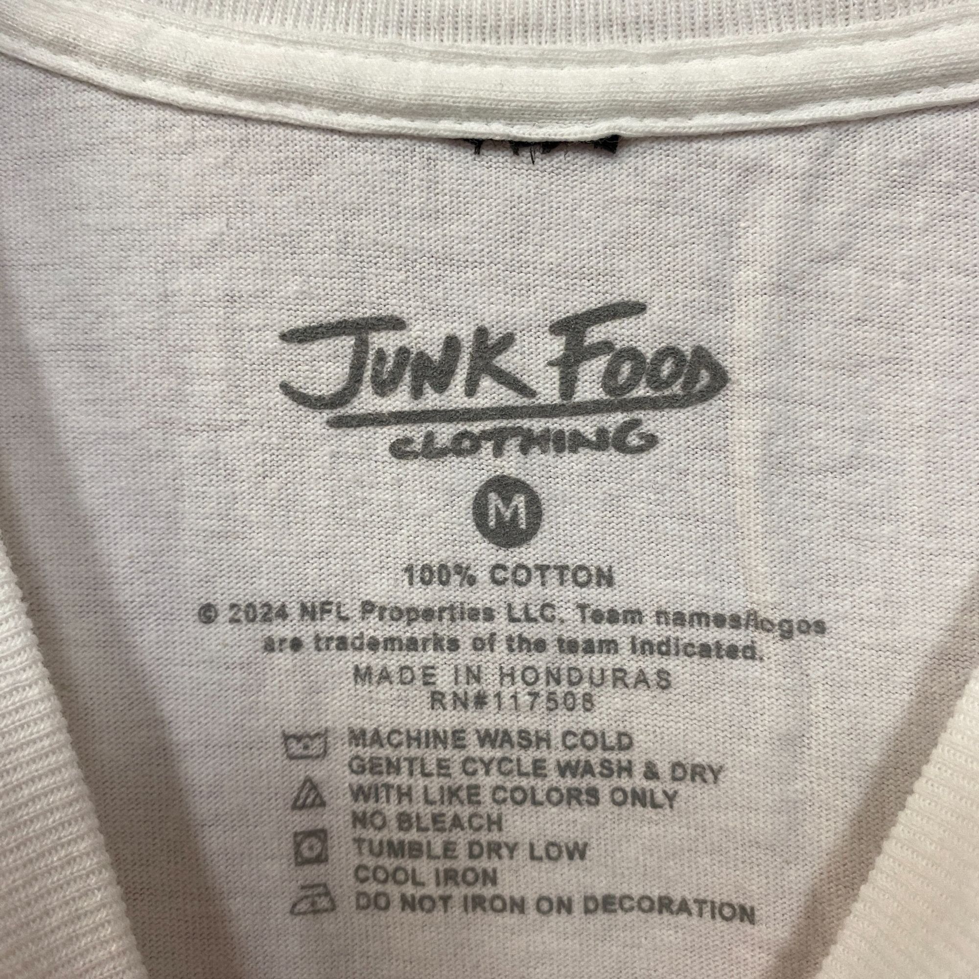 Junk Food NFL Kansas City Chief Vintage Style Helmet Logo Football T-S Size US M / EU 48-50 / 2 - 4 Thumbnail