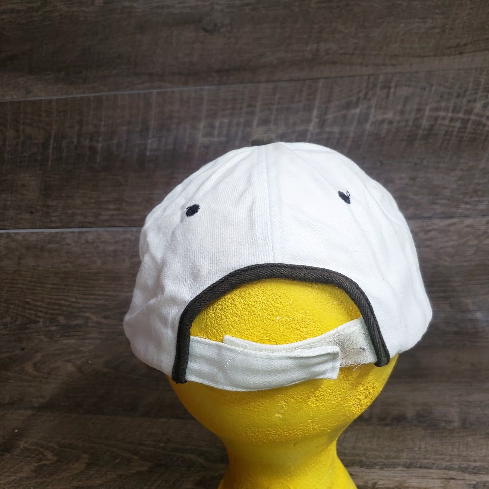 Vintage Vintage White Baseball Cap Hat Unisex Adjustable Strapback Adult Size ONE SIZE - 3 Thumbnail