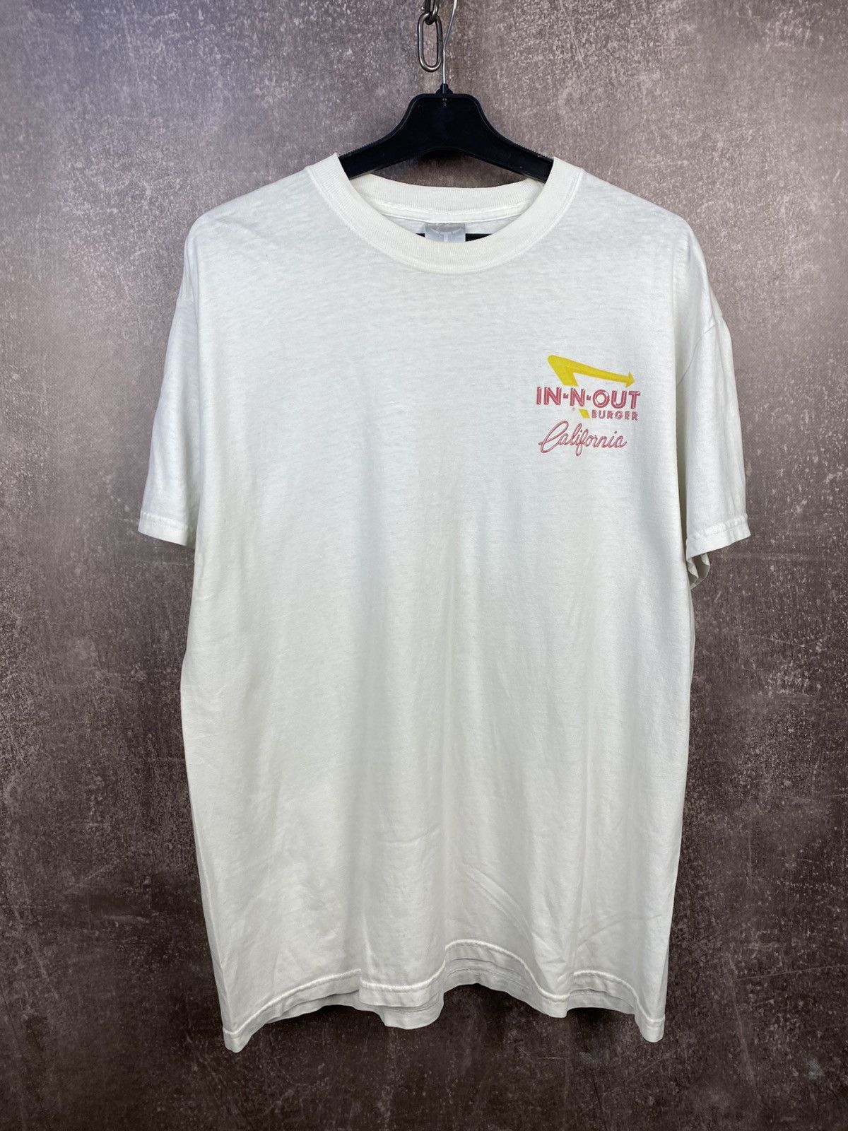Vintage Vintage Y2K 2001 In N Out Burger Spell California T-Shirt Size US XL / EU 56 / 4 - 2 Thumbnail