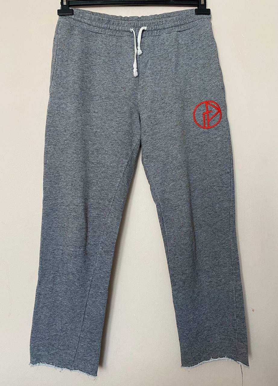 Gosha Rubchinskiy 📌 Gosha Rubchinskiy - Embroidery Logo - Sweatpants Size US 34 / EU 50 - 1 Thumbnail