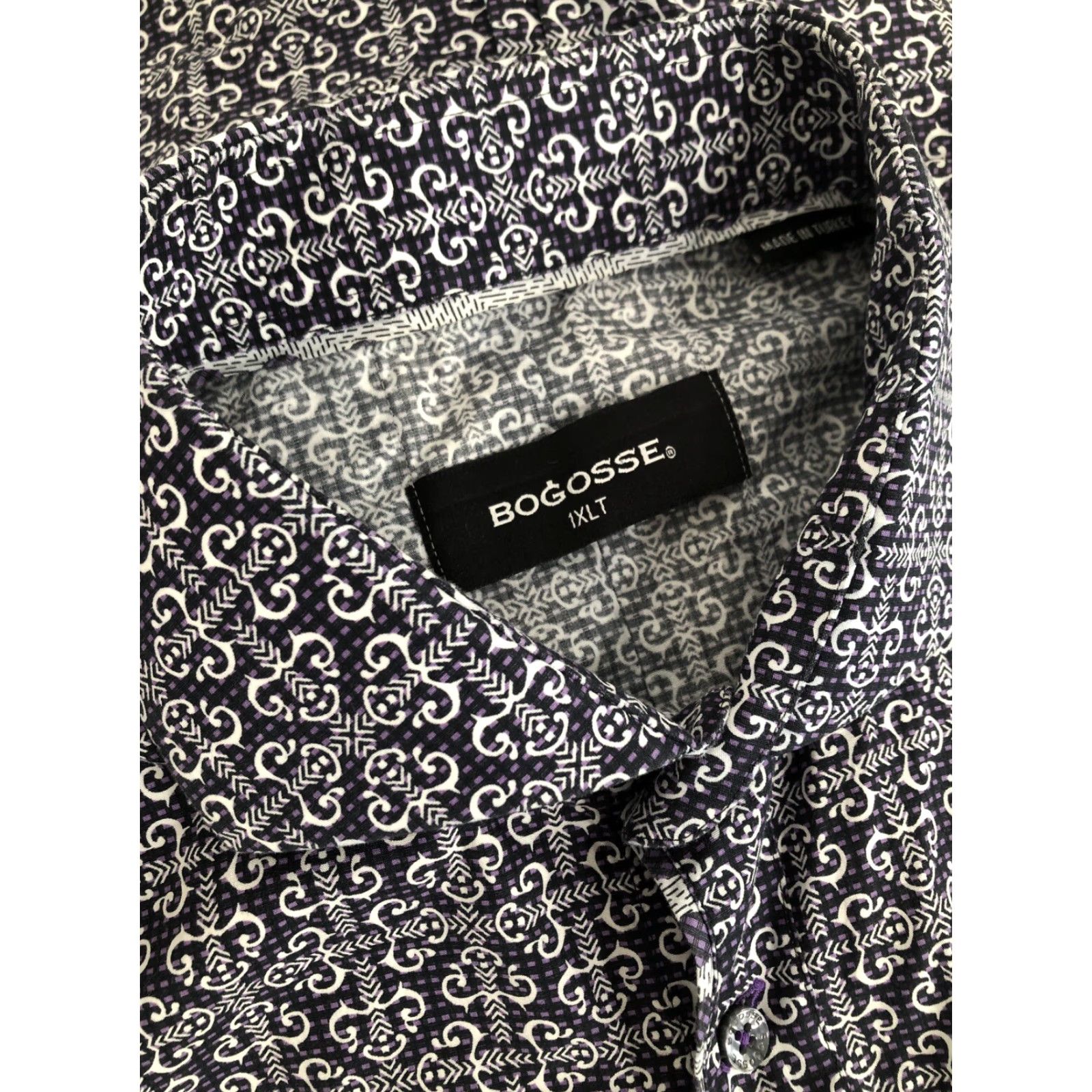 Vintage BOGOSSE Shirt Paisley 1XLT Big & Tall Button-Up Short Sleeve Purple Black White Men EXCELLENT Size US XL / EU 56 / 4 - 5 Thumbnail