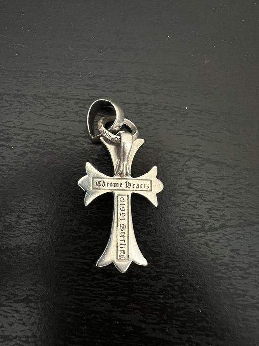 Chrome Hearts CHROME HEARTS CROSS PENDANT | Grailed