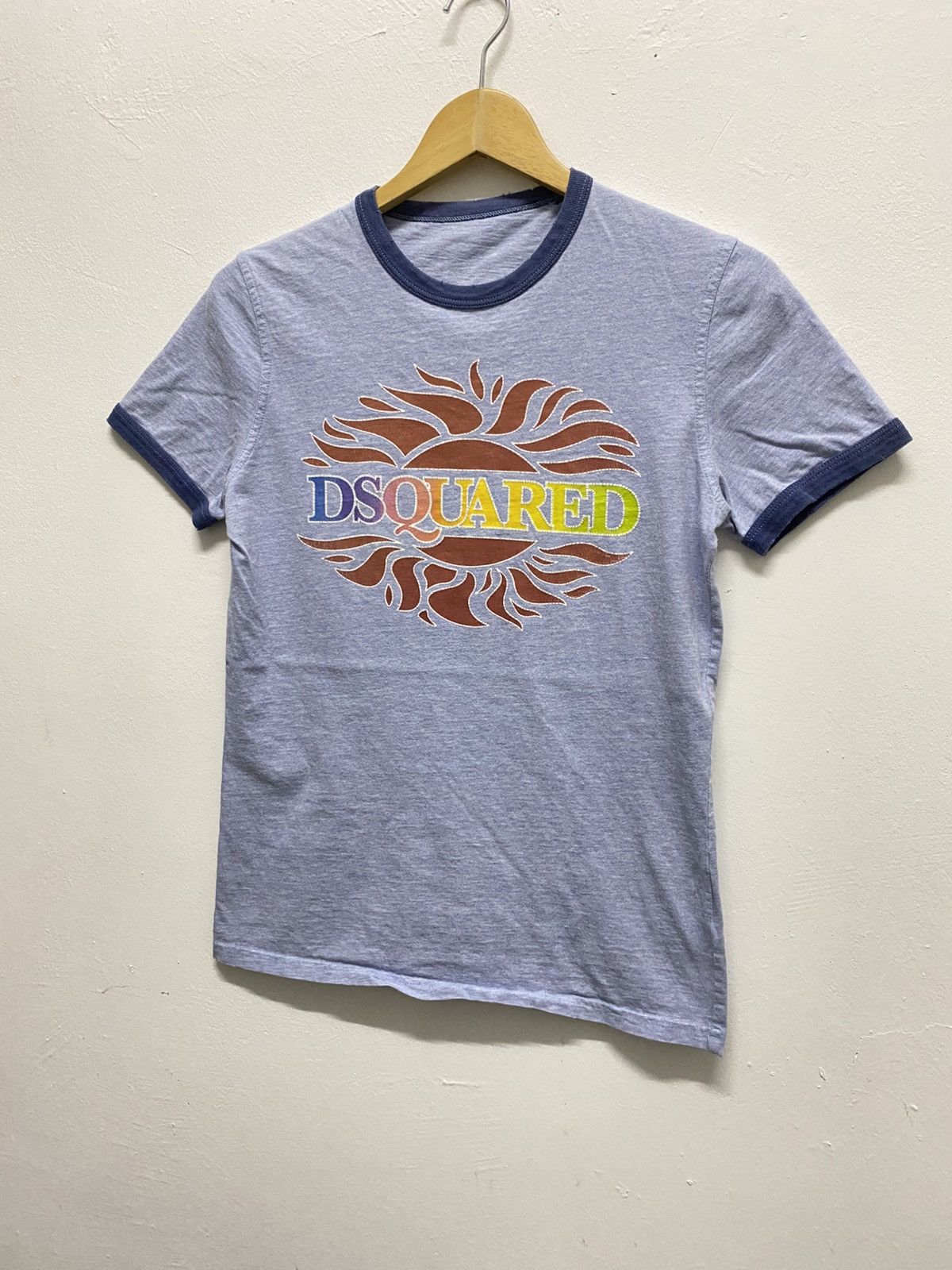 Dsquared2 DSQUARED THRASHED T SHIRT Size US XS / EU 42 / 0 - 1 Thumbnail