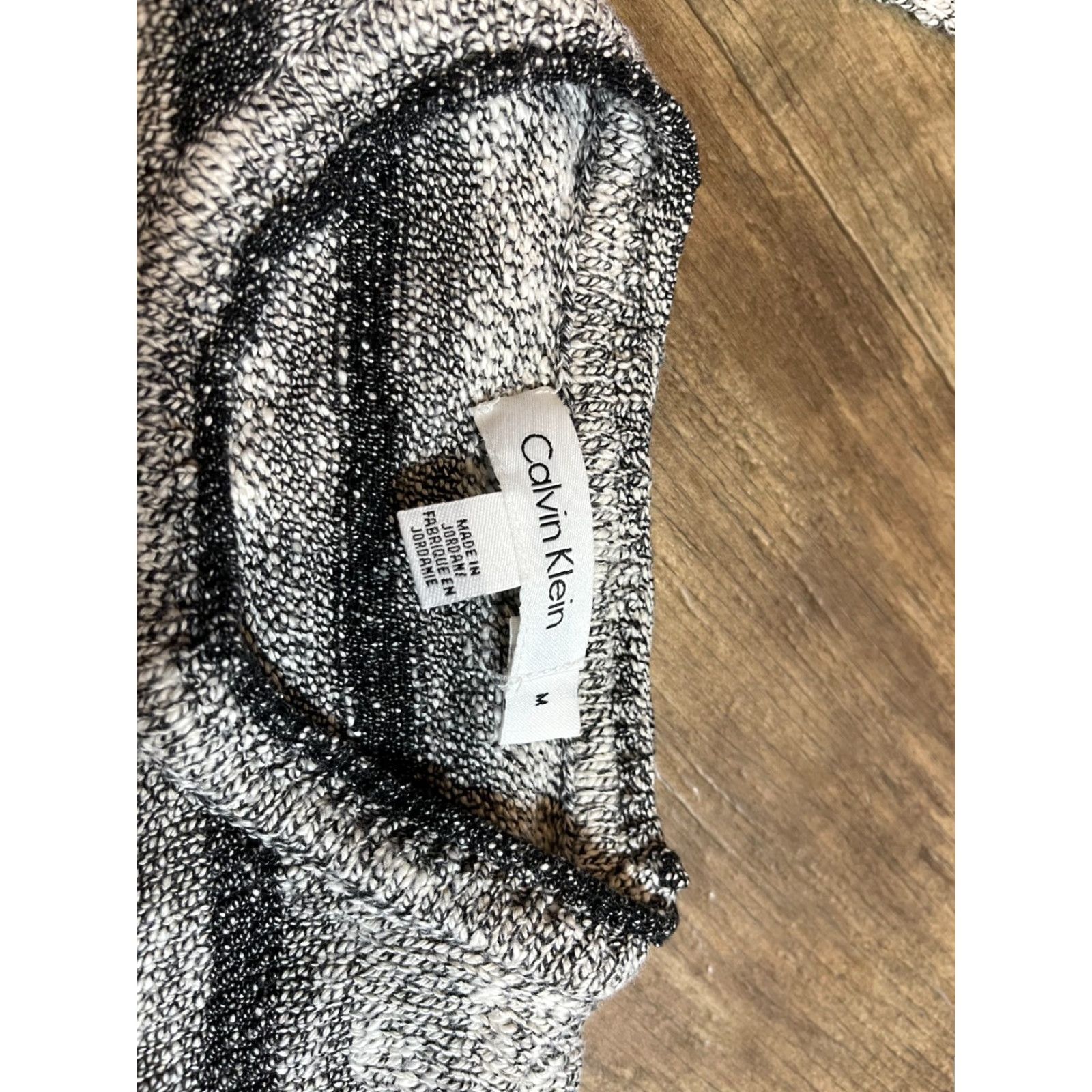 Calvin Klein Calvin Klein Sweater Mens M Gray Striped Long Sleeve Crew Neck Pullover Size US M / EU 48-50 / 2 - 4 Thumbnail