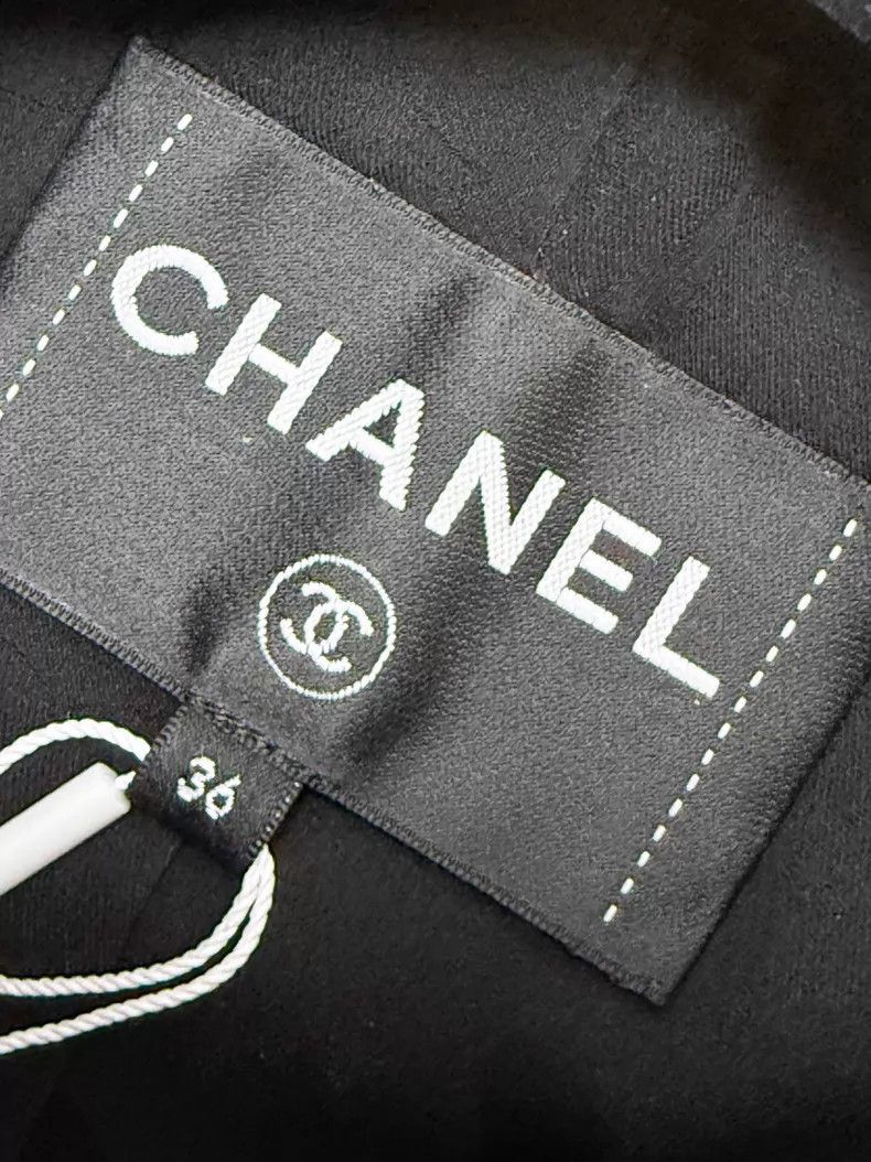 Chanel Chanel Camellia patent leather long-sleeved short leather Size XS / US 0-2 / IT 36-38 - 6 Thumbnail