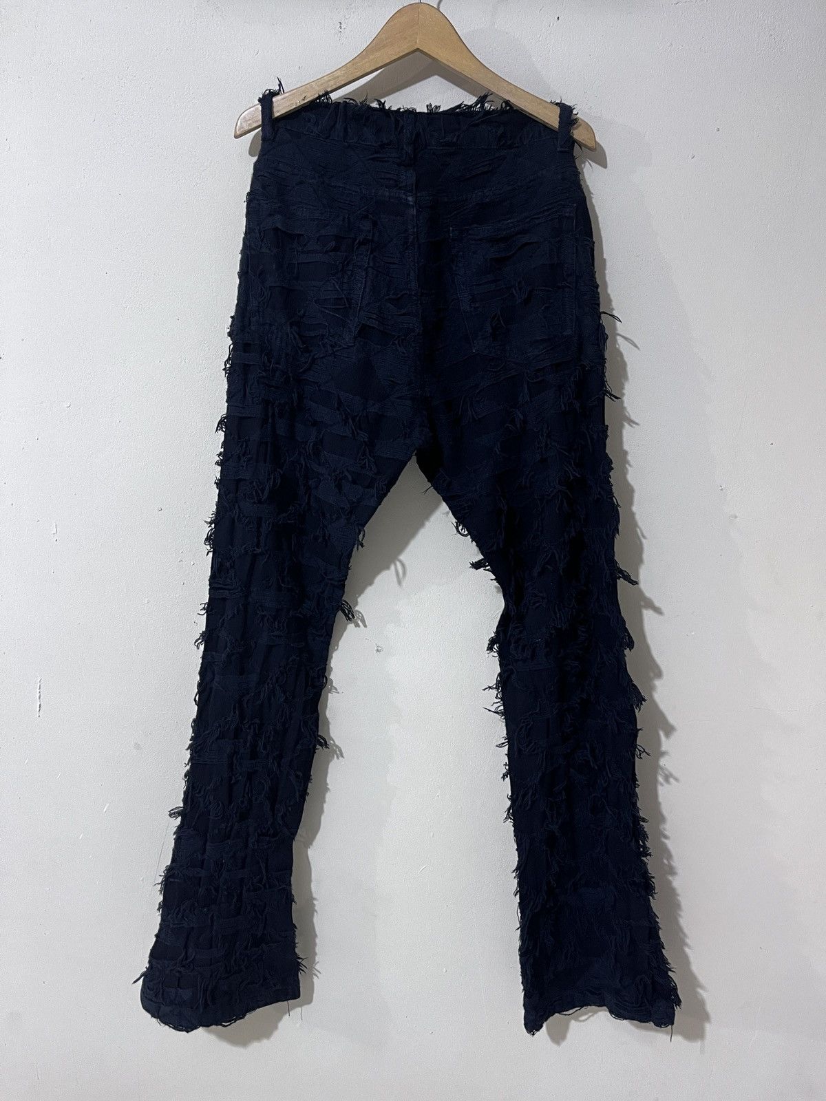 Japanese Brand DISTRESSED MUMMY J CAESAR VERY STYLE FLARE Size US 32 / EU 48 - 2 Thumbnail