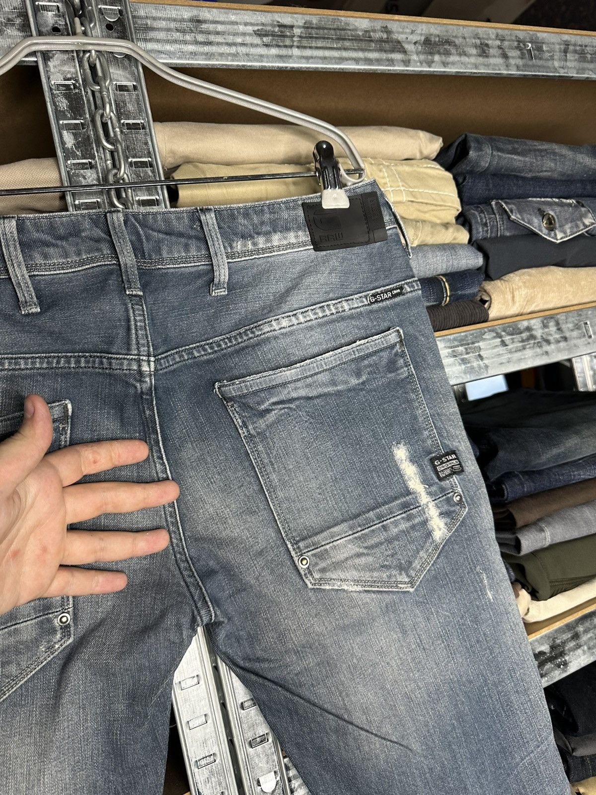 G-Star G-Star RAW 5620 3D Tapered Distressed Denim Jeans W31 L34 Size US 31 - 8 Thumbnail
