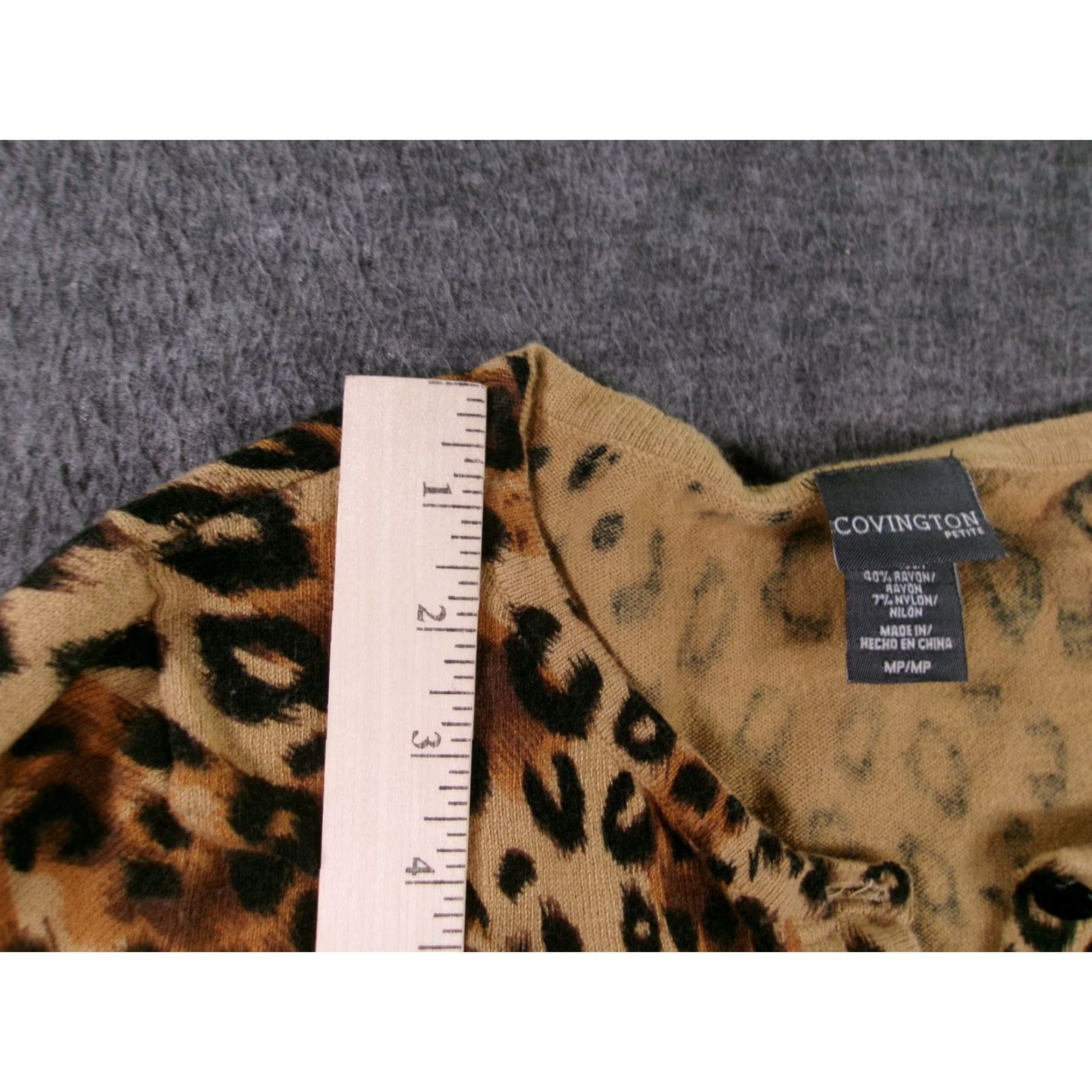Vintage Covington Petites Cardigan Womens Medium Brown Leopard Print Button Sweater Size M / US 6-8 / IT 42-44 - 4 Thumbnail