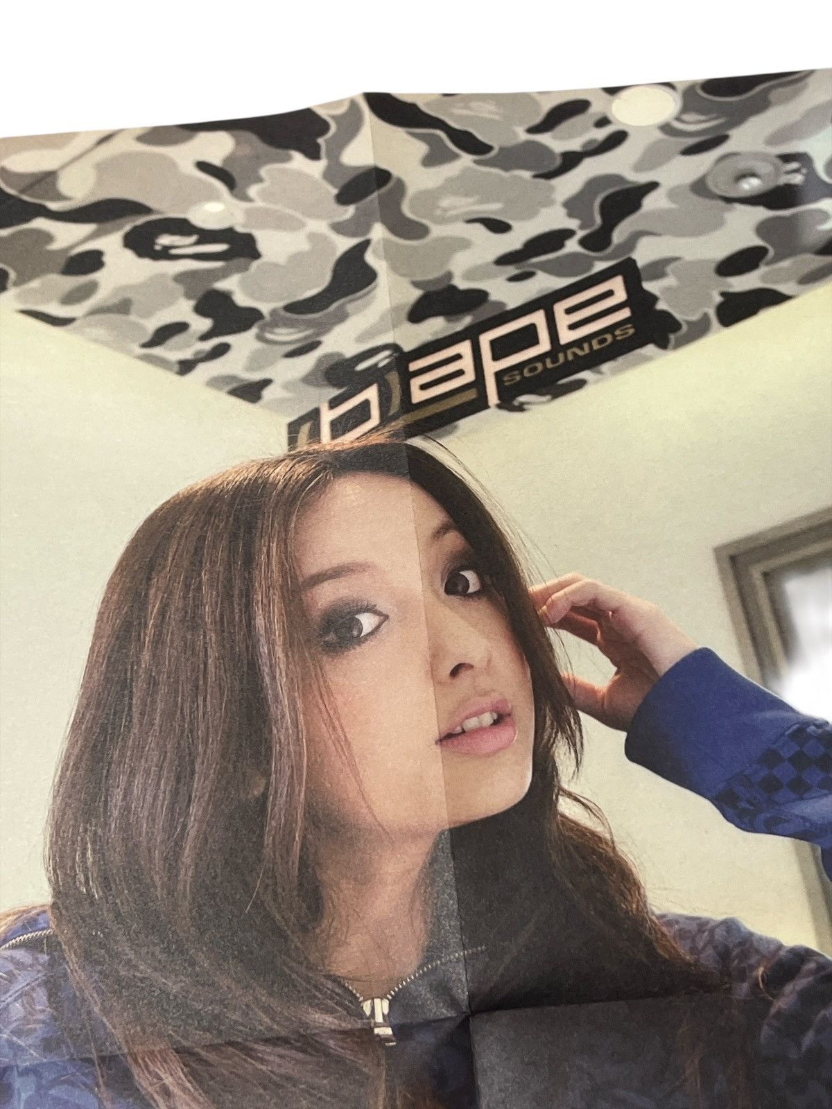Bape Bape Girl Poster Cookie Camo Hoodie Ape Sounds A Bathing Ape Size ONE SIZE - 2 Thumbnail