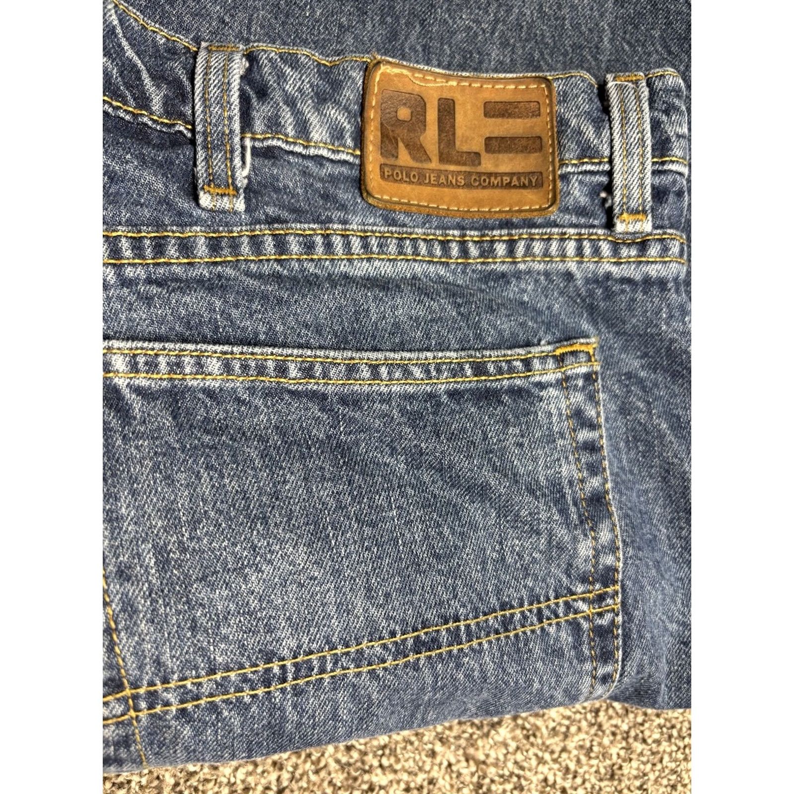 Polo Ralph Lauren VINTAGE Polo Ralph Lauren Jeans Mens 40x32 RL Relaxed Fit 90s Blue Denim Leather Back Patch 5-Pocket Straight Mid Rise 32 Inseam Men's Jeans Size US L / EU 52-54 / 3 - 6 Thumbnail