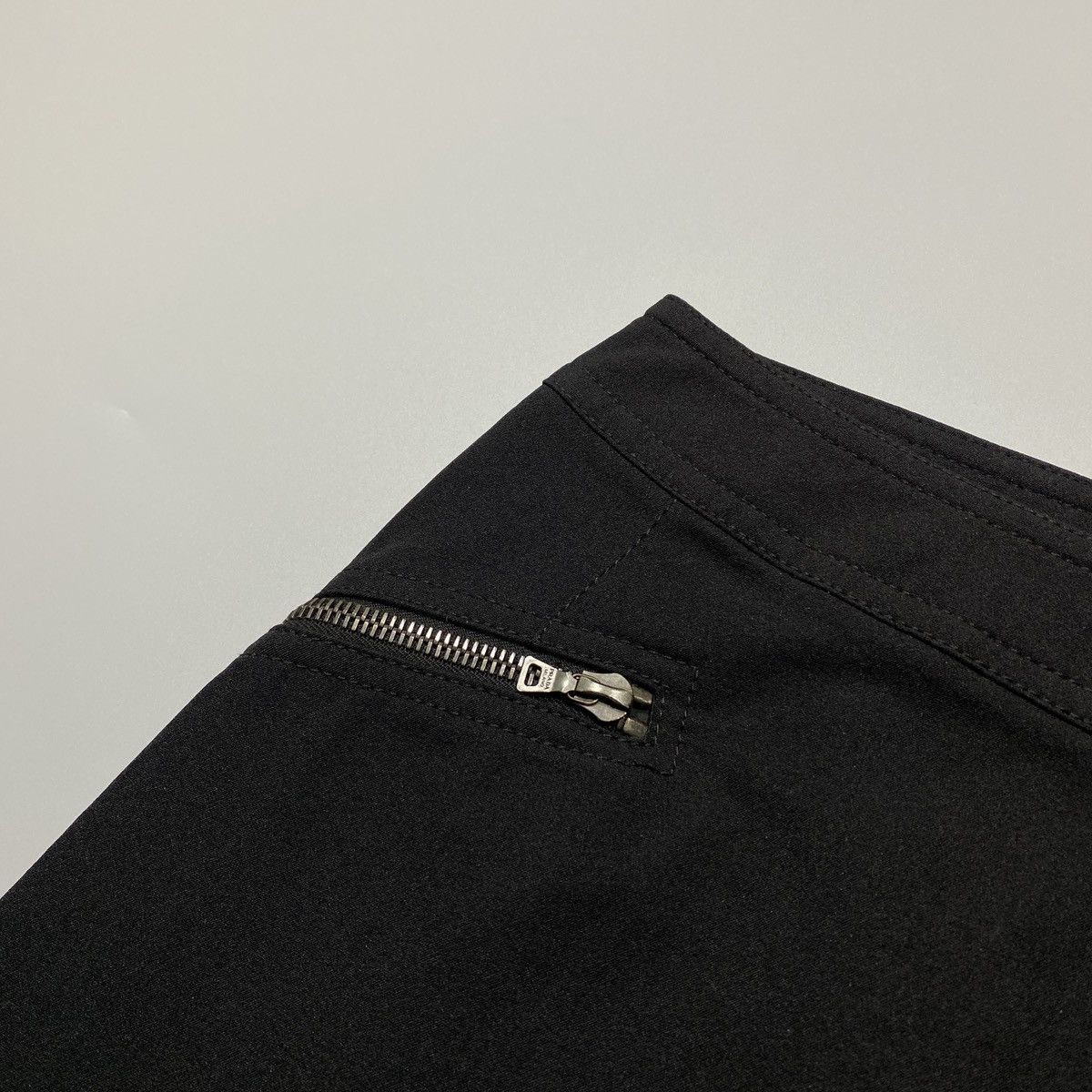 Prada Tech Midi Wrap Skirt Size 26" / US 2 / IT 38 - 5 Thumbnail