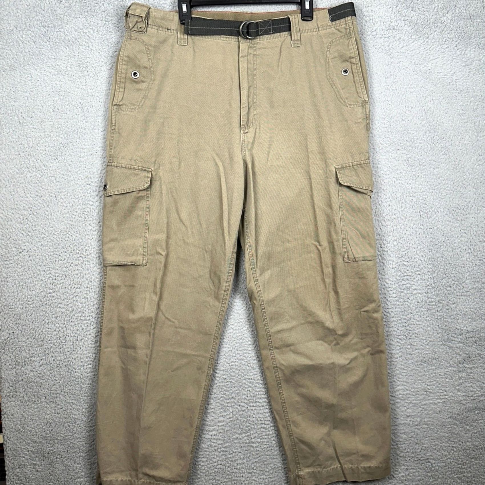 Old Navy Old Navy Cargo Pants Men 40x32 Tan Canvas Straight Leg Cargo Belted Utility Pockets EUC Size US 40 / EU 56 - 2 Thumbnail