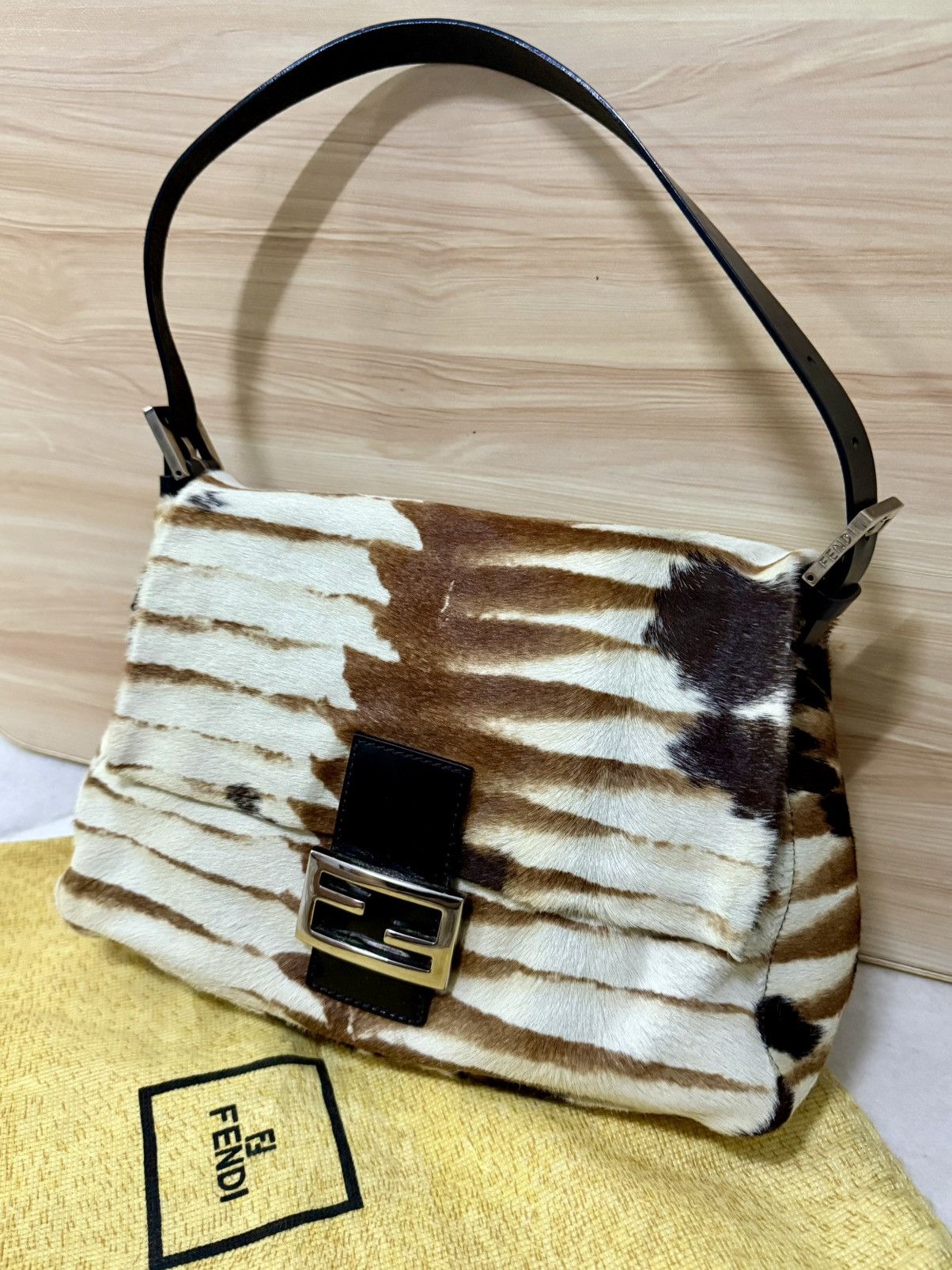 Fendi Rare Vintage Fendi Calf Hair Mamma Baguette Bag Size ONE SIZE - 3 Thumbnail