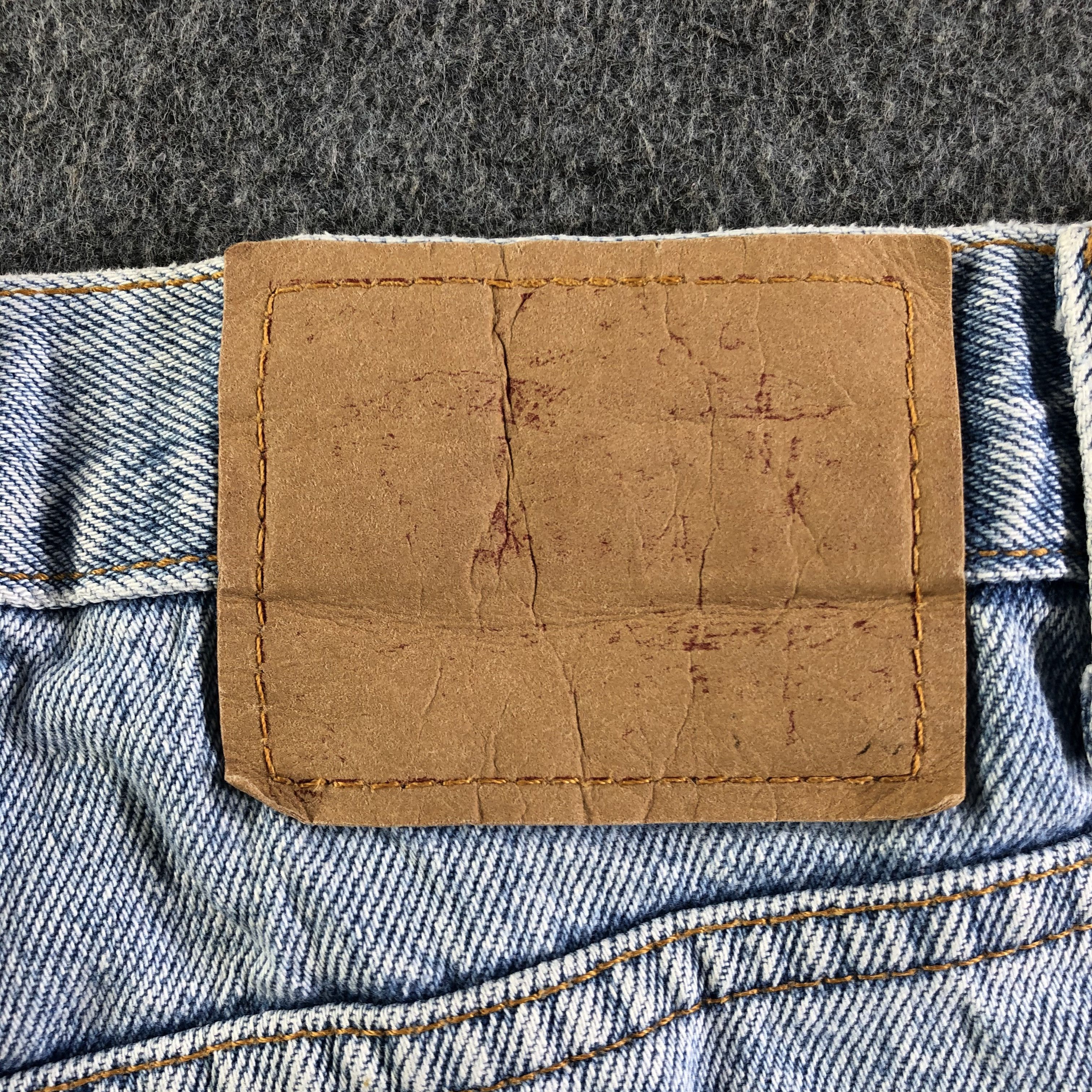 Levi's Vintage 90s Light Wash Levis Jeans-J4250 Size US 35 - 5 Thumbnail