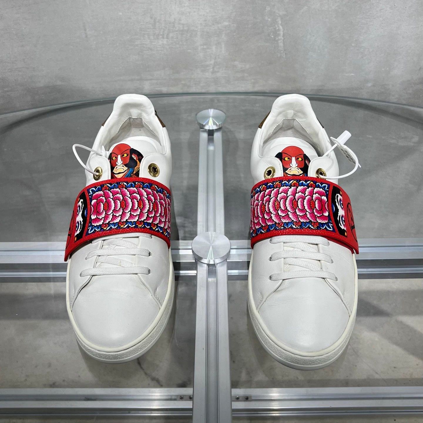 Louis Vuitton LV Kansai Yamamoto Limited White Sneakers UK3.5/37.5 Size US 6.5 / IT 36.5 - 1 Thumbnail