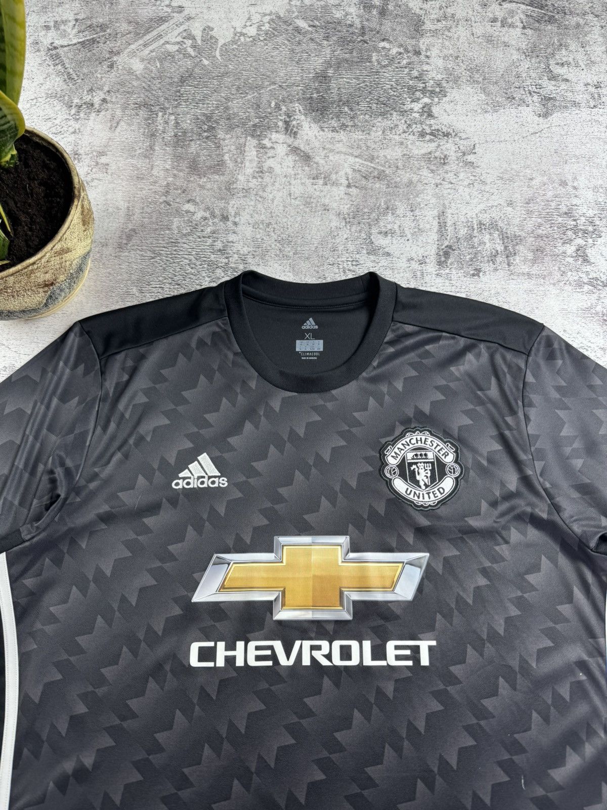 Adidas Manchester United 2017/2018 Football T Shirt Jersey Kit Size US XL / EU 56 / 4 - 6 Thumbnail