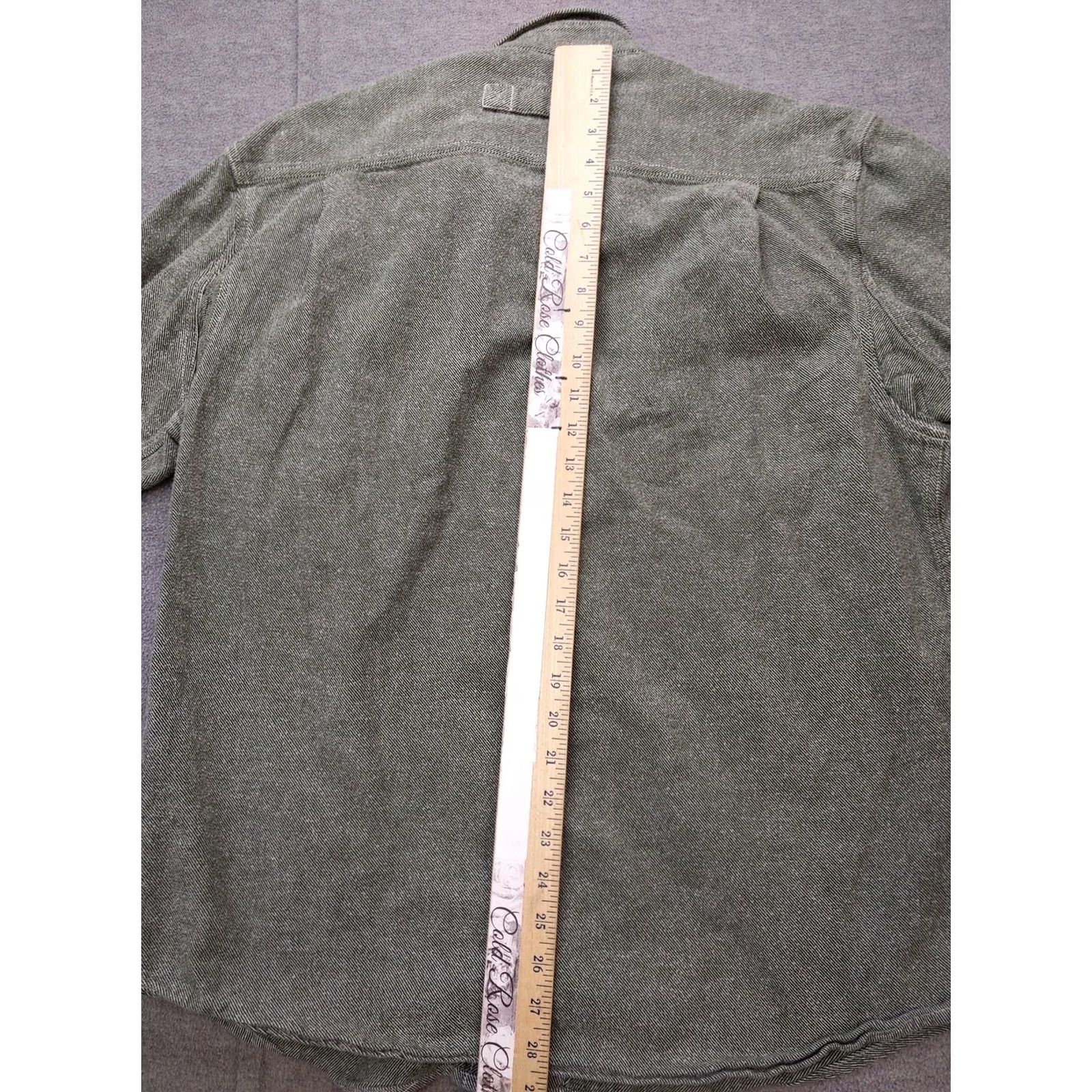Duluth Trading Company Duluth Trading Co Shirt Mens L Green Cotton Twill Button Up Pockets Size US L / EU 52-54 / 3 - 7 Thumbnail