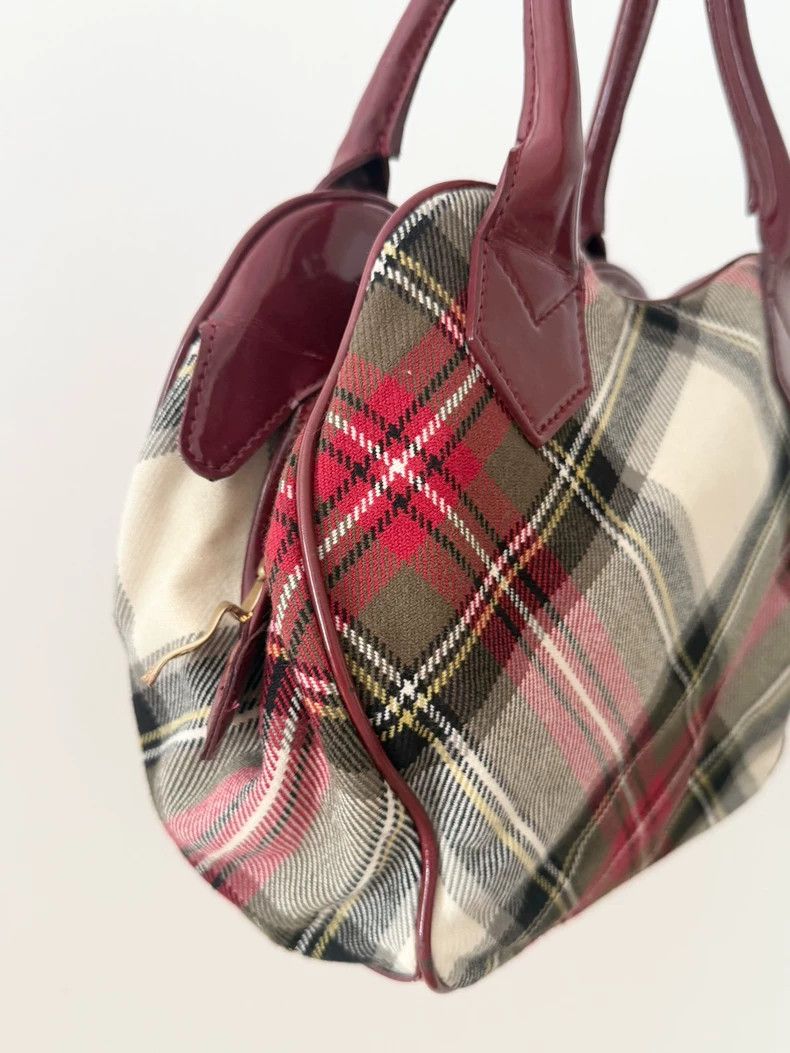 Vivienne Westwood Vivienne Westwood size os Alien red and white checkered gol Size ONE SIZE - 6 Thumbnail
