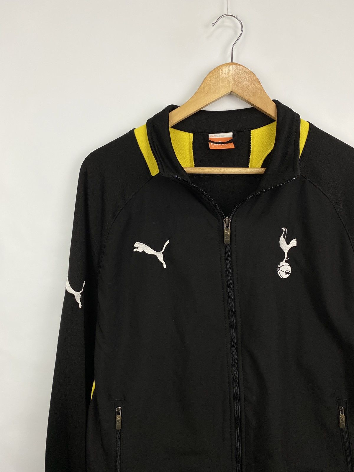 Puma Vintage Tottenham Puma Zip Hoodie Jersey Rare Retro Hype Y2K Size US L / EU 52-54 / 3 - 2 Thumbnail