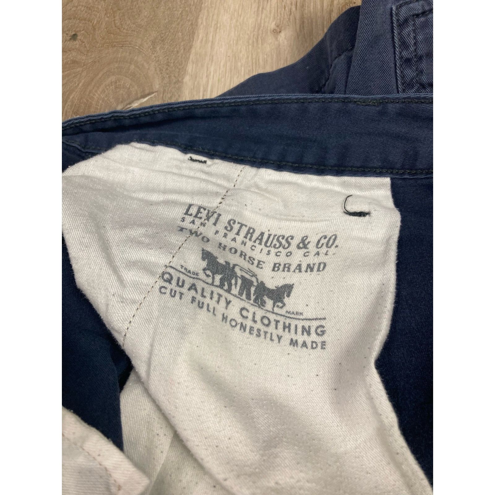 Levi's Levi's Cargo Shorts Men's Blue 36 Casual Outdoor Wear Summer Size US 36 / EU 52 - 8 Thumbnail