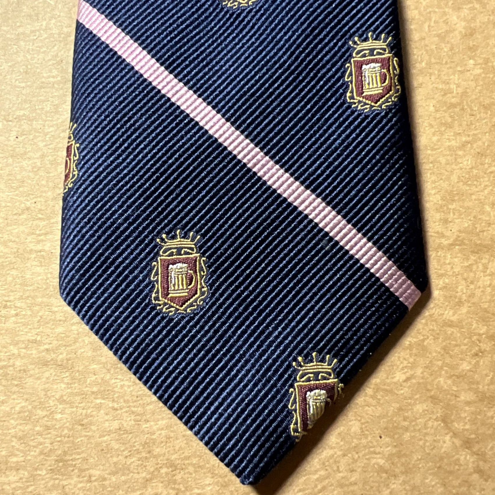 American Eagle Outfitters American Eagle Outfitters Men's Silk Tie Old School Navy/Pink Designer Classic Size ONE SIZE - 5 Thumbnail